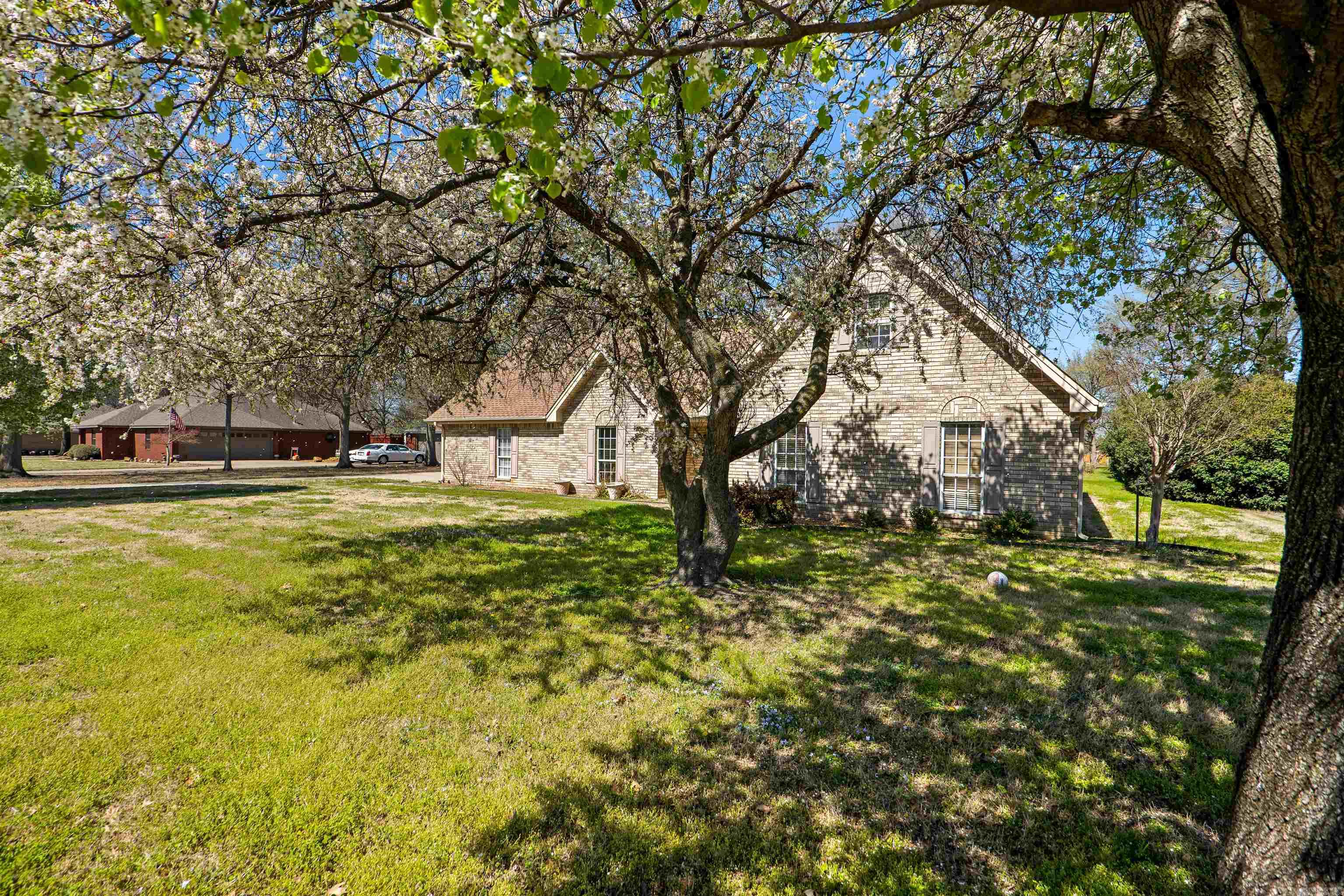 GARDEN TERRACE - Residential