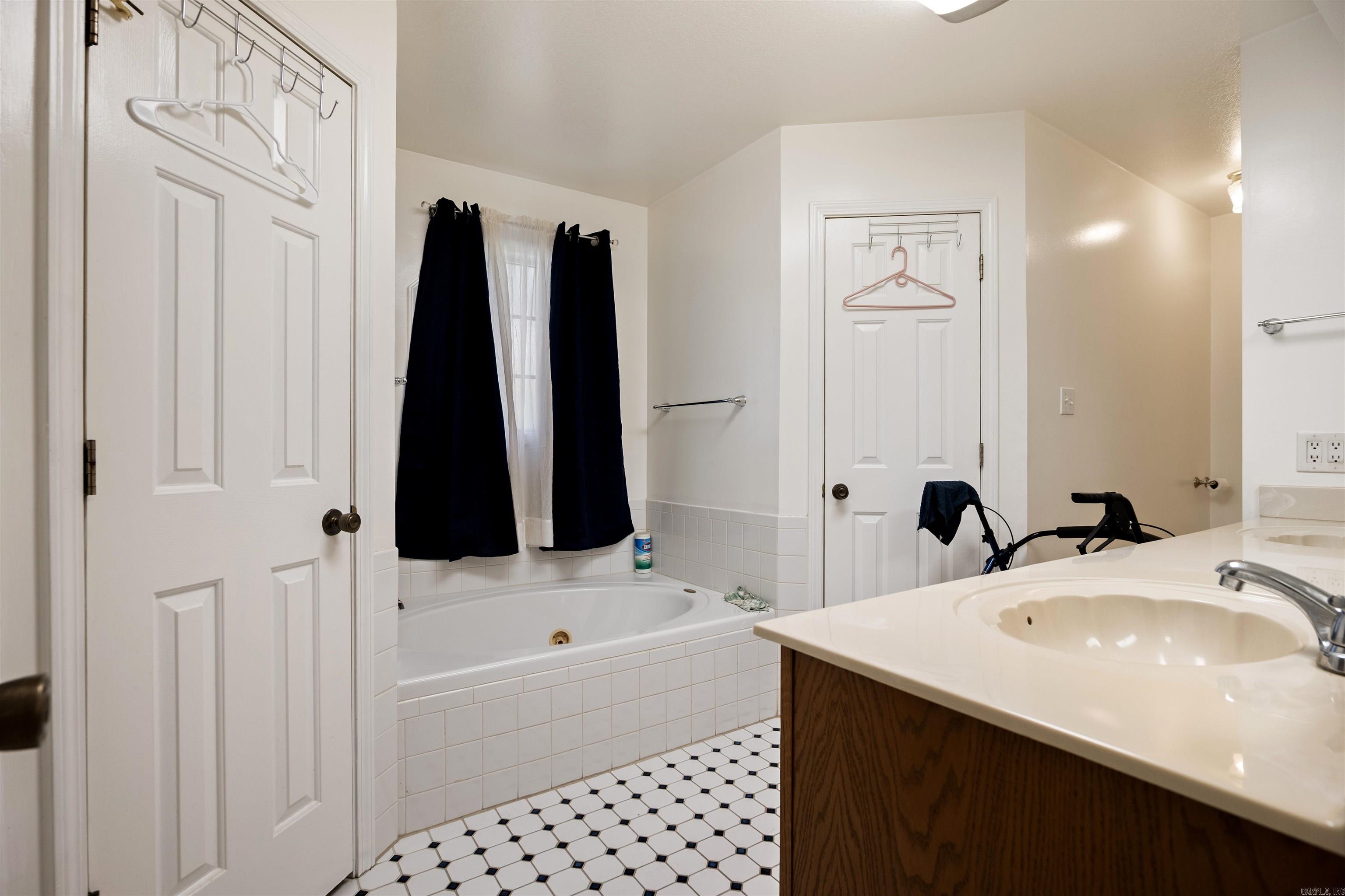 GARDEN TERRACE - Residential