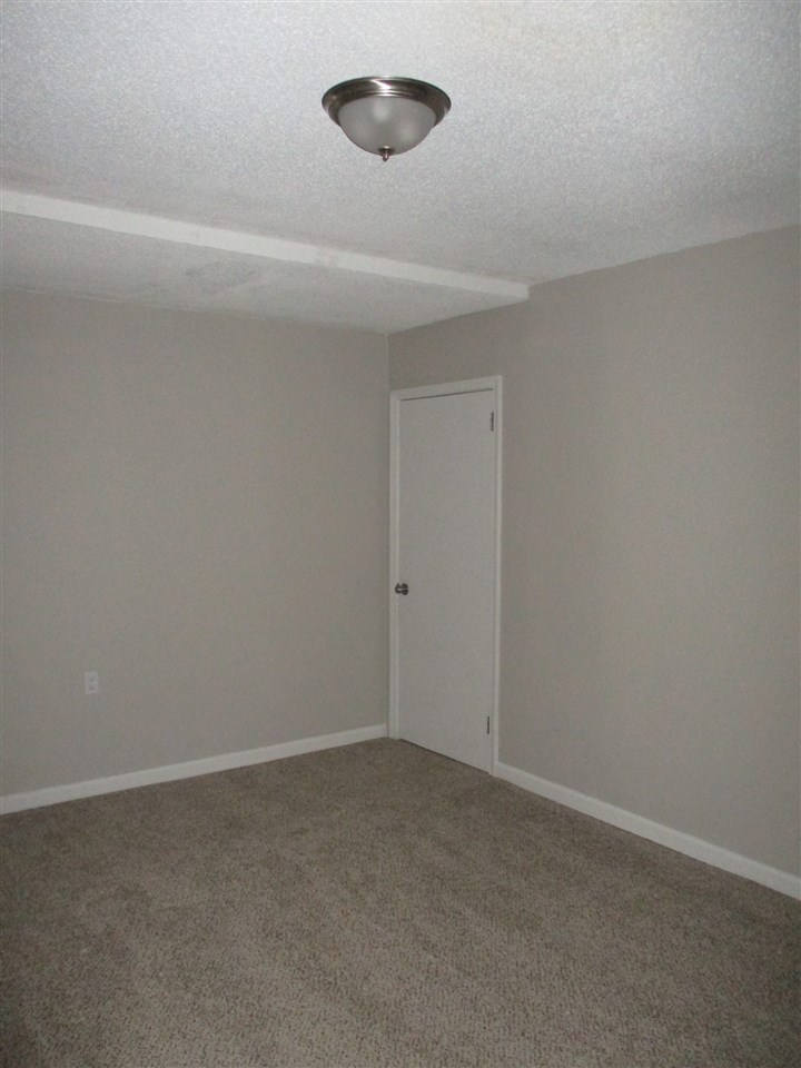 Kingspark to Cook Mountain Villa - Residential Lease