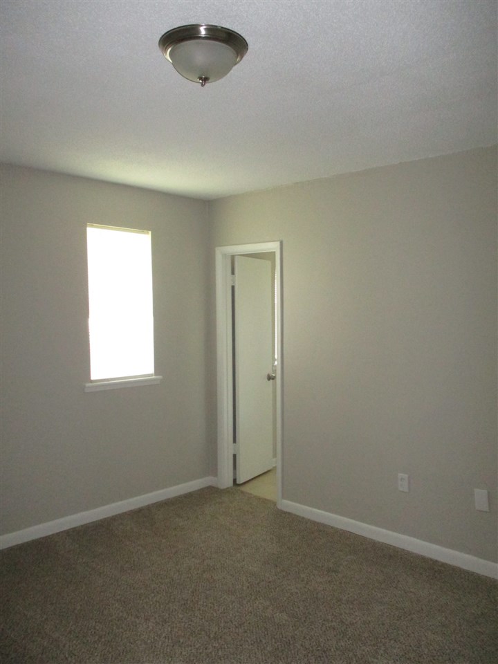 Kingspark to Cook Mountain Villa - Residential Lease