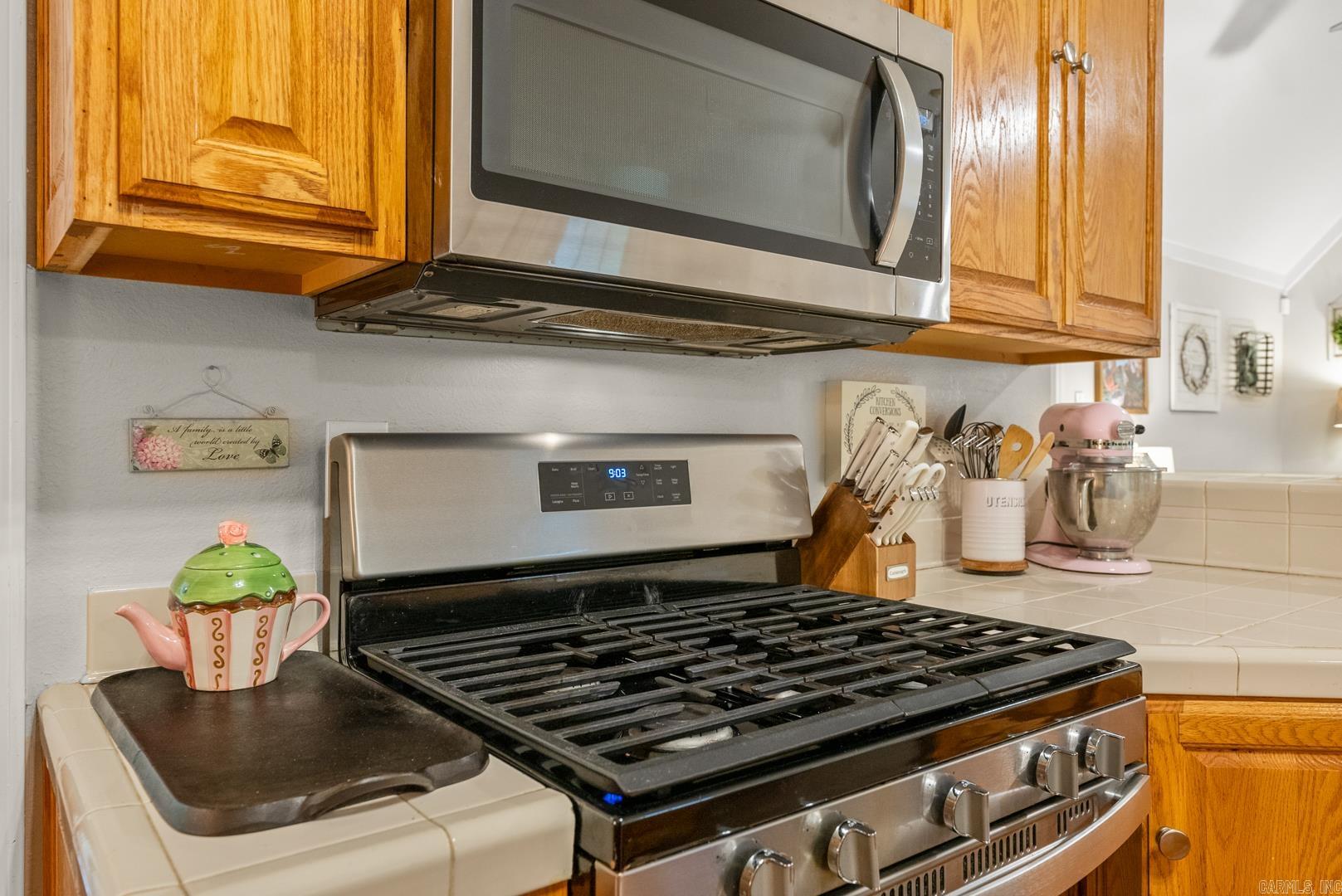 BRUSHY MOUNTAIN - Residential