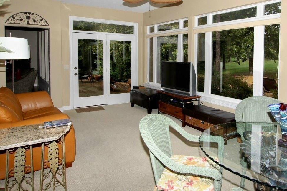 Sergio - Residential