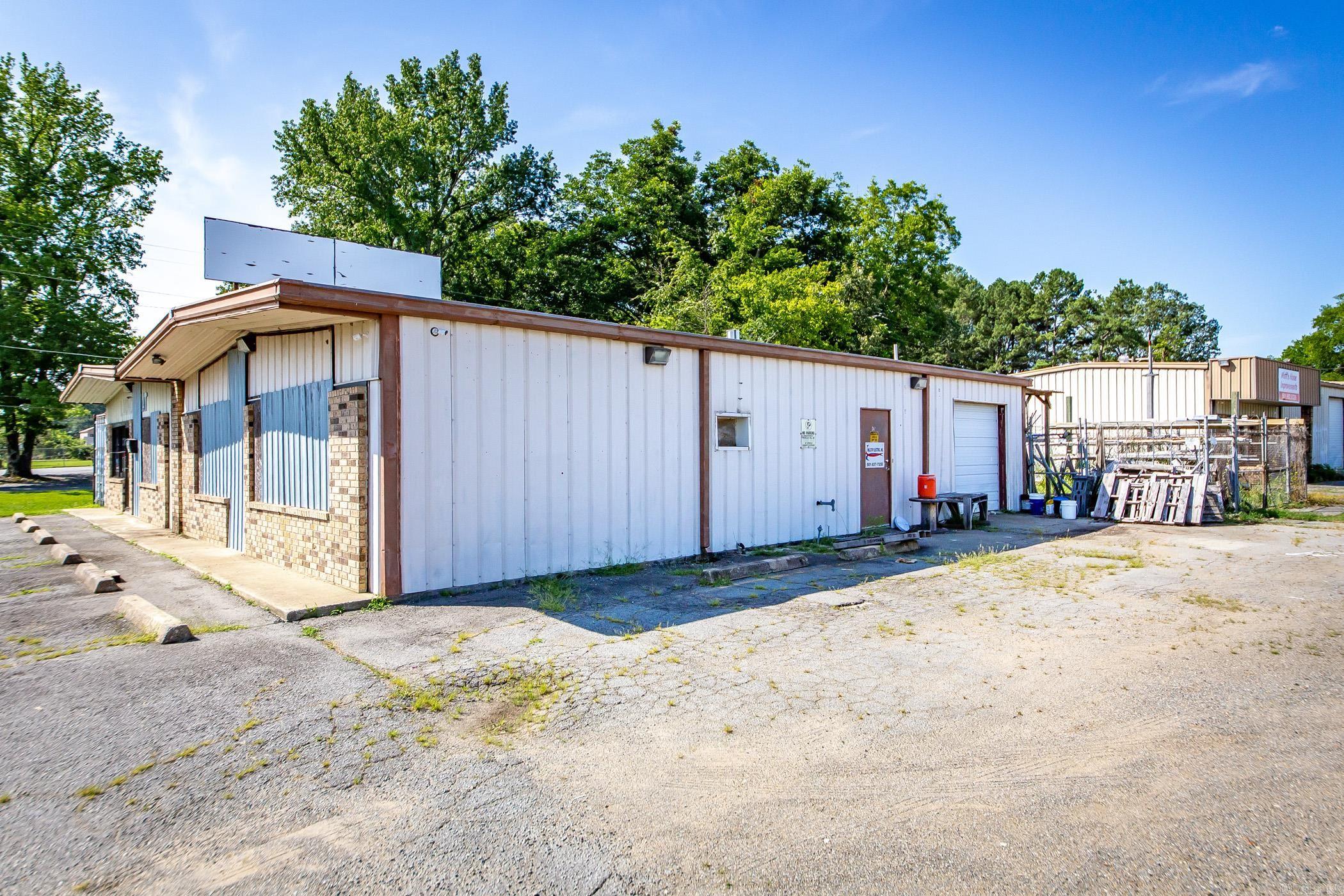 Jacksonville - Commercial Sale