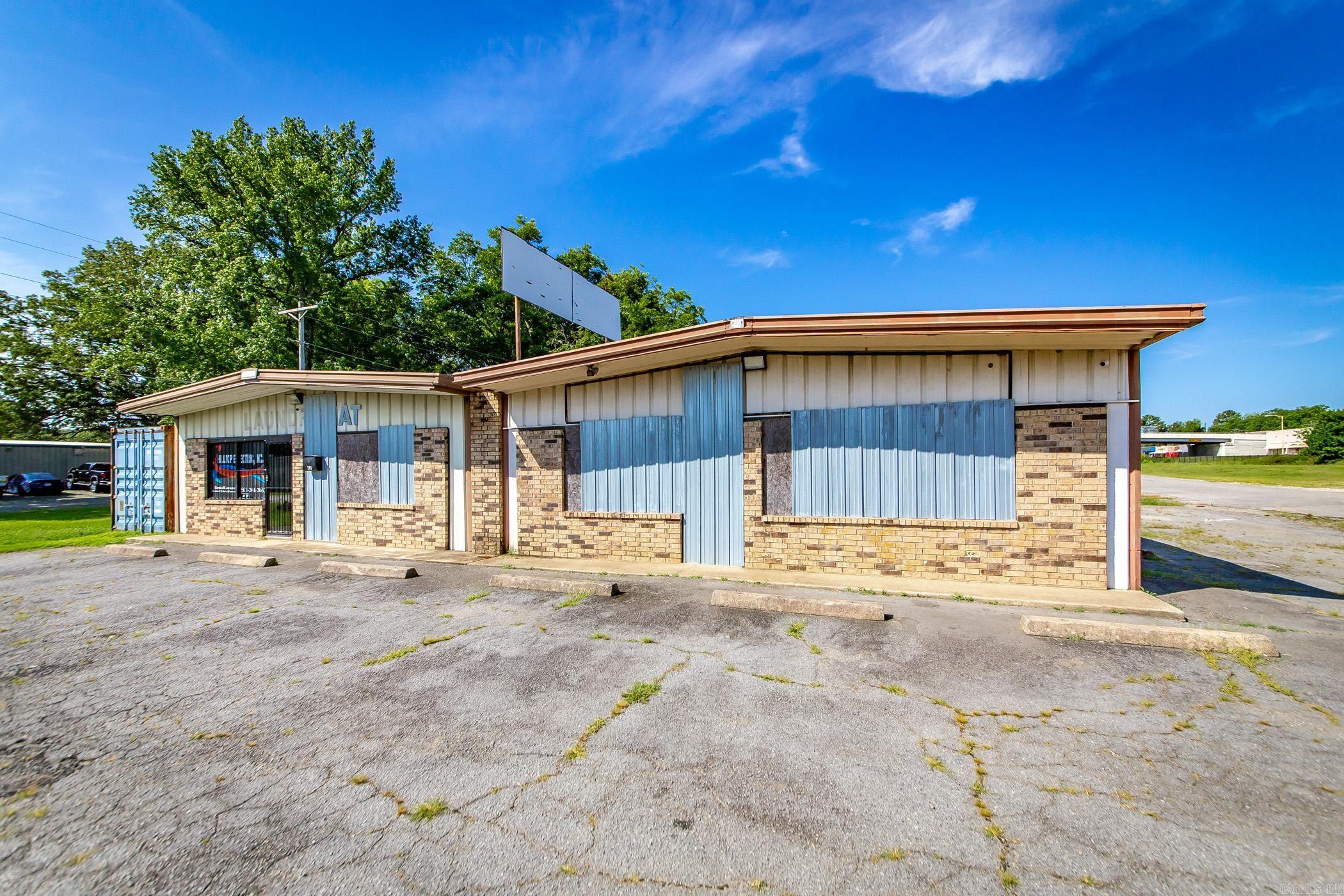 Jacksonville - Commercial Sale