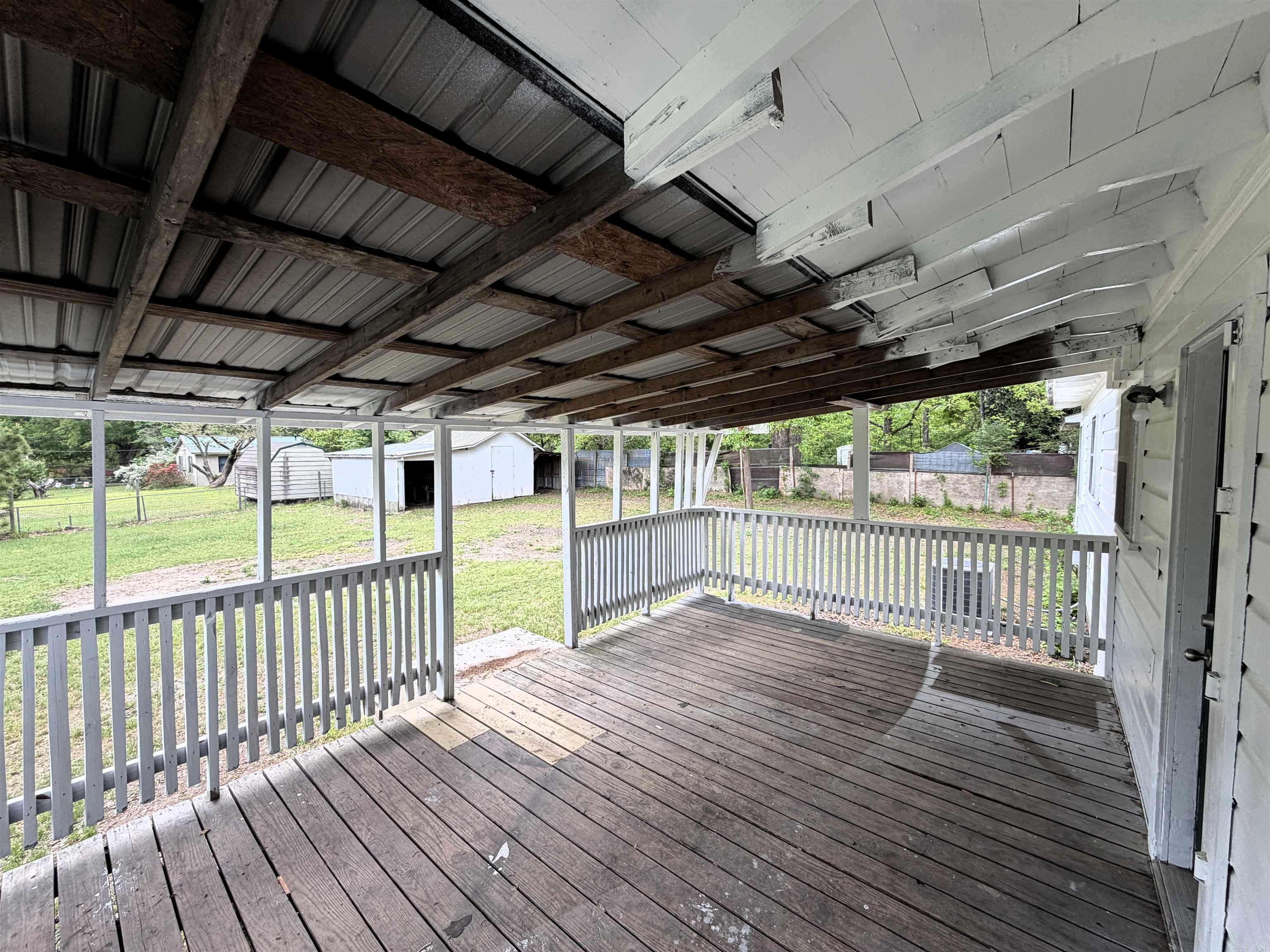 TOWN OF LEOLA - Residential