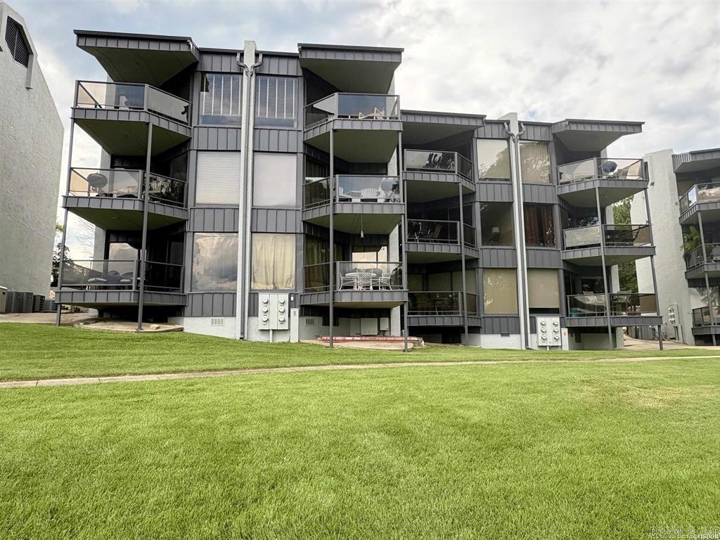 WILLOW BEACH HPR - Residential