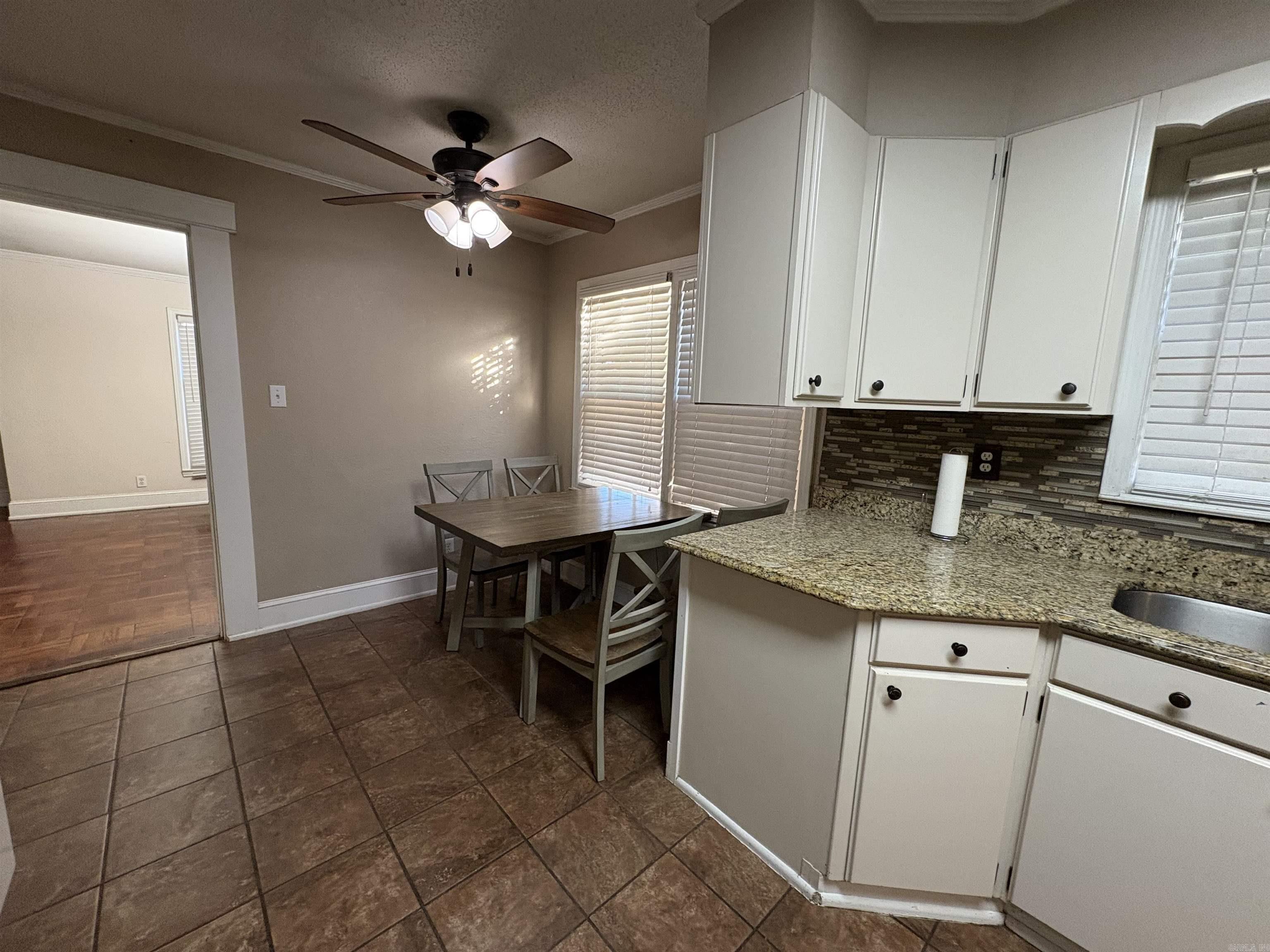 BROADMOOR - Residential