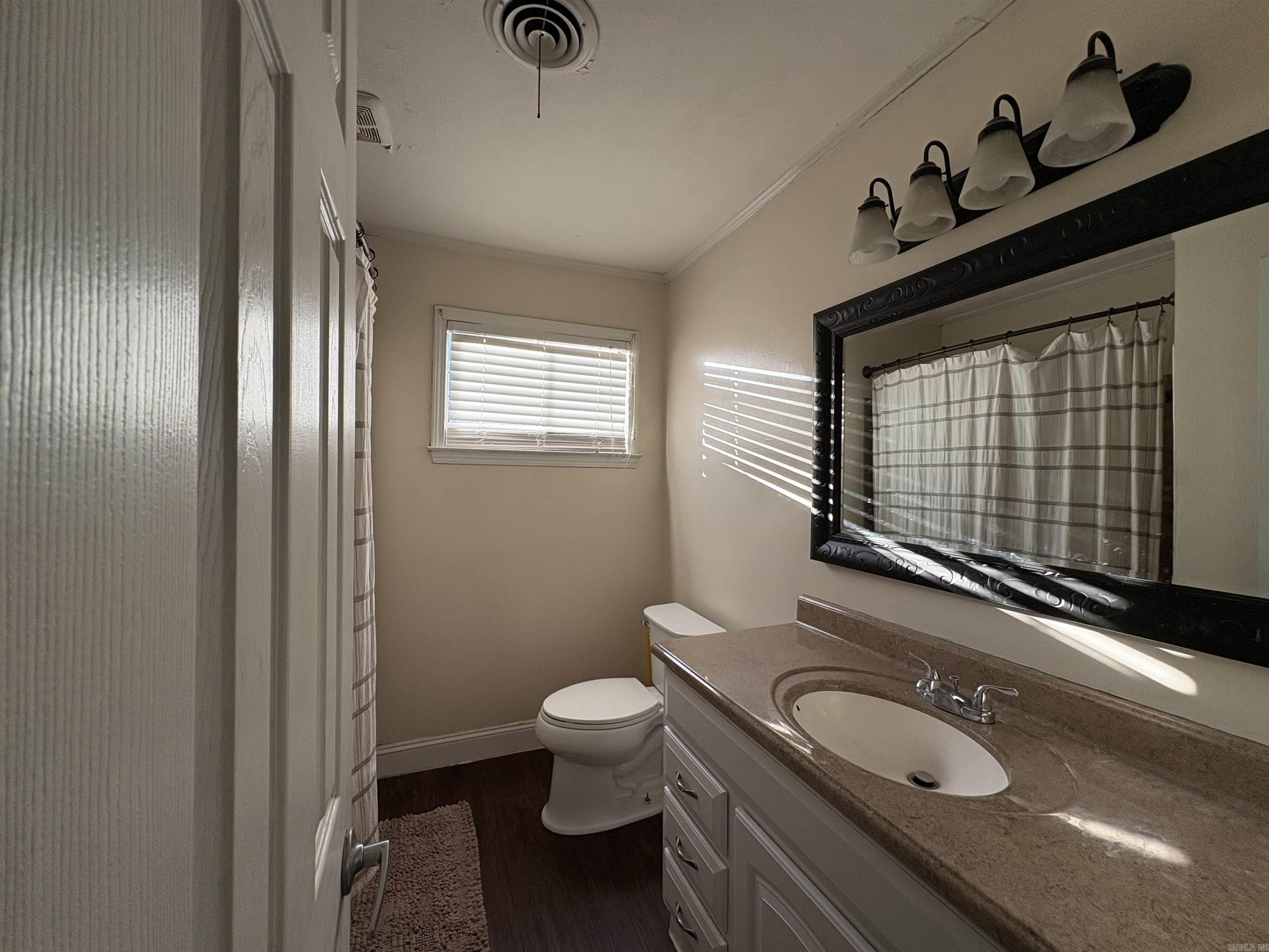 BROADMOOR - Residential