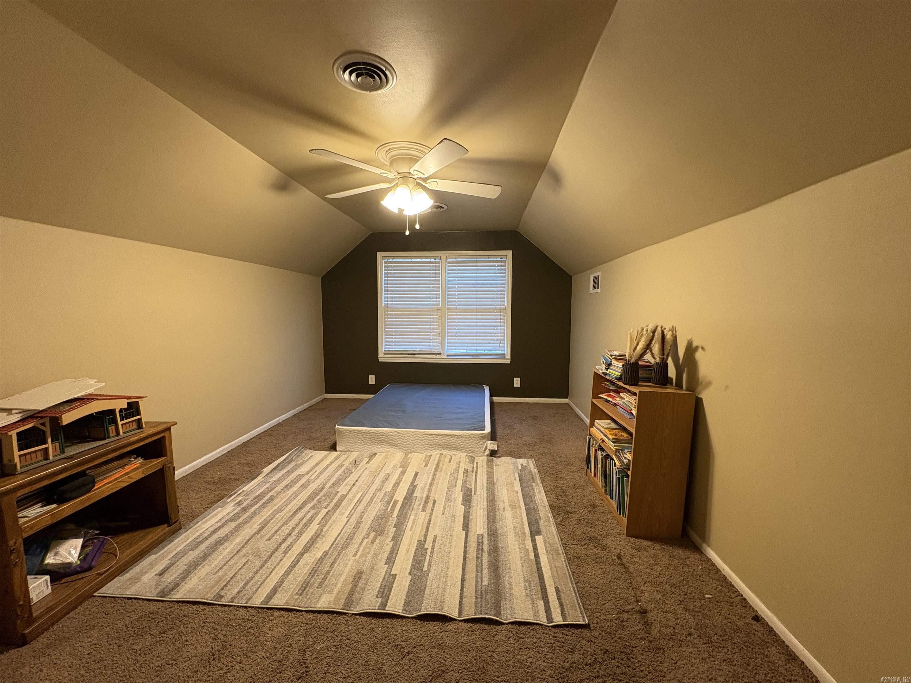BROADMOOR - Residential