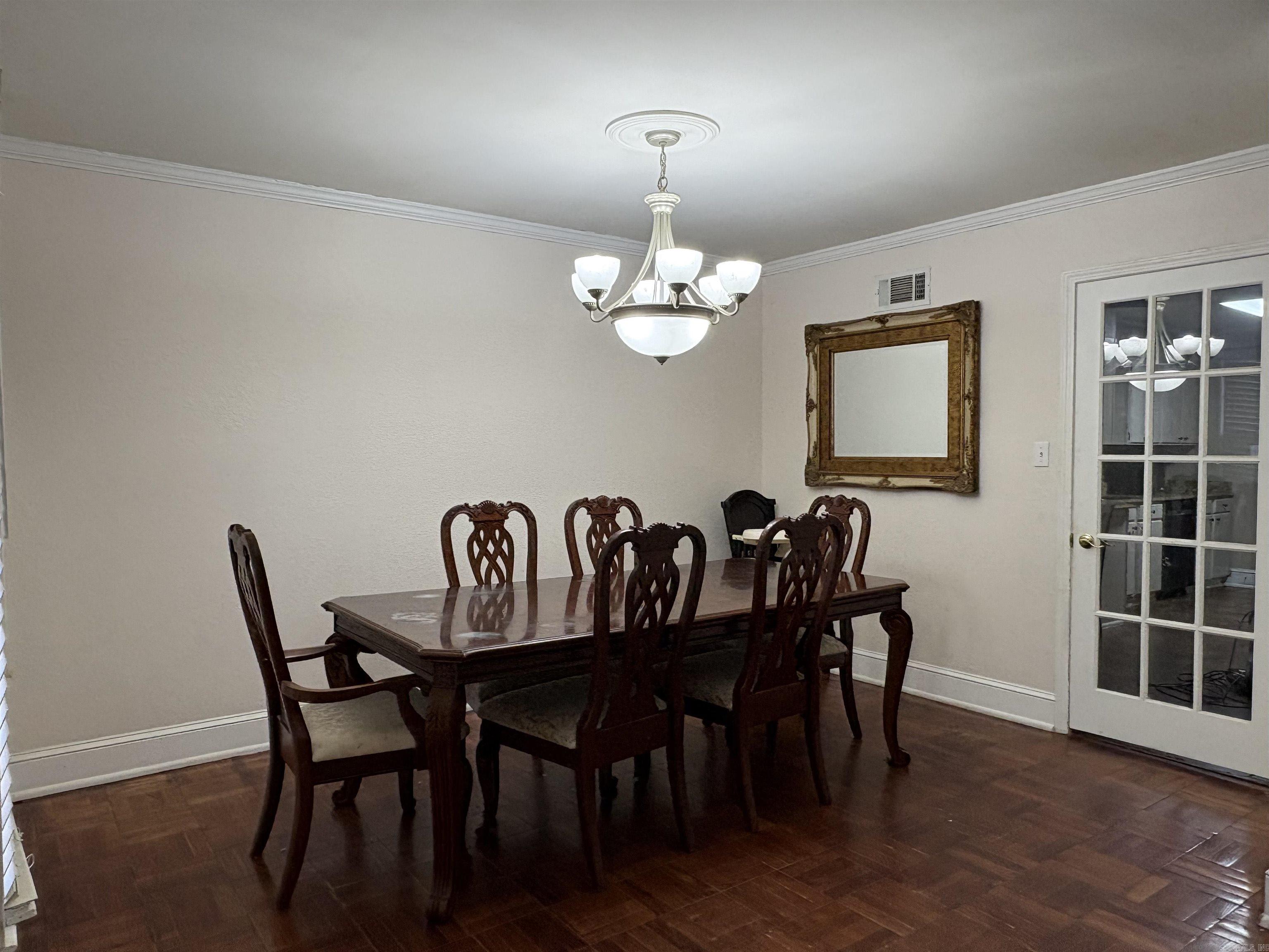 BROADMOOR - Residential