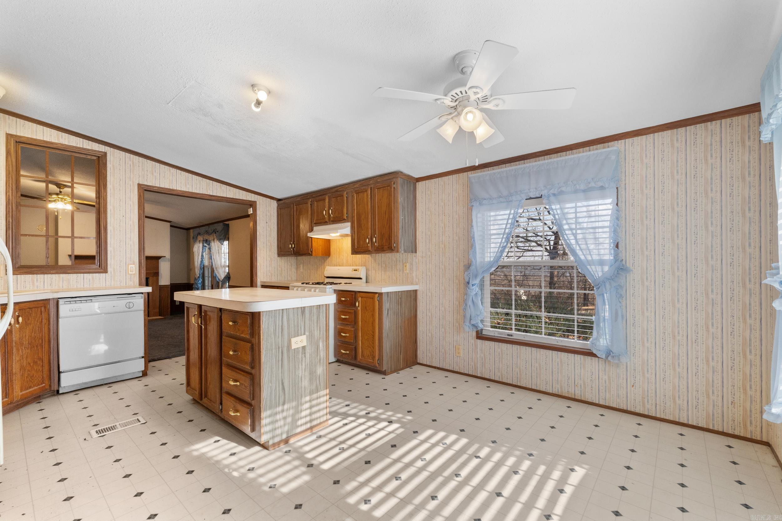 HILLCREST SITES - Residential