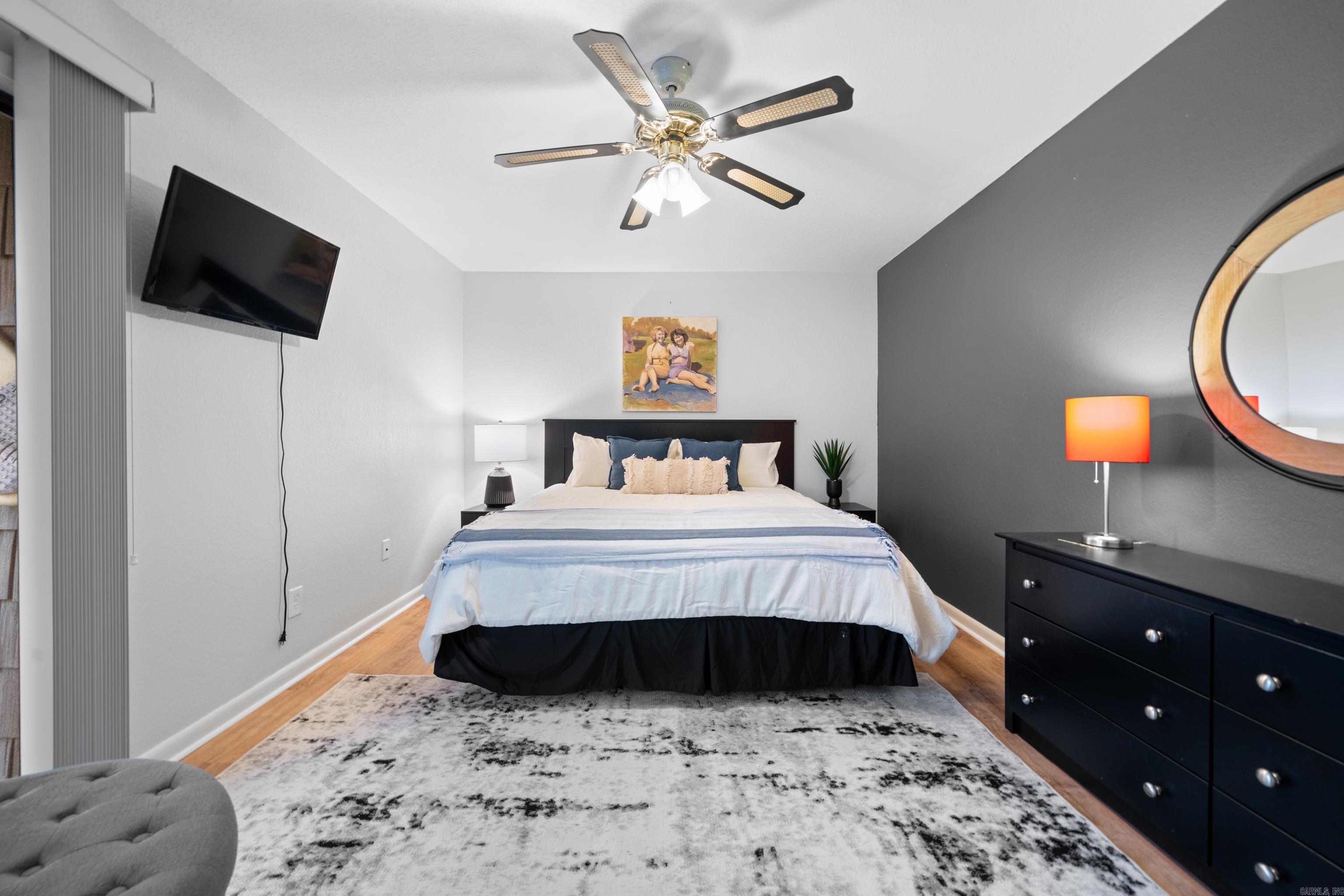 MOORINGS HPR - Residential