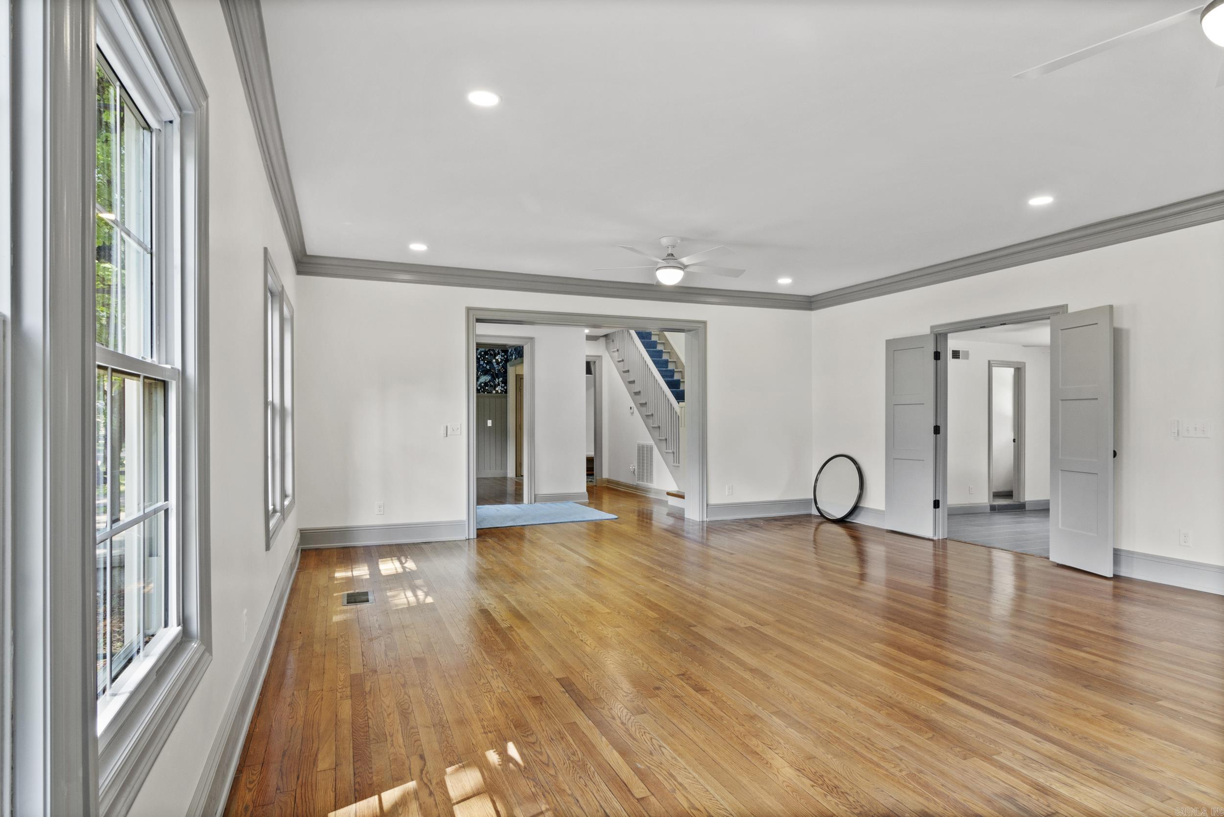 ELDRIDGE PLACE - Residential