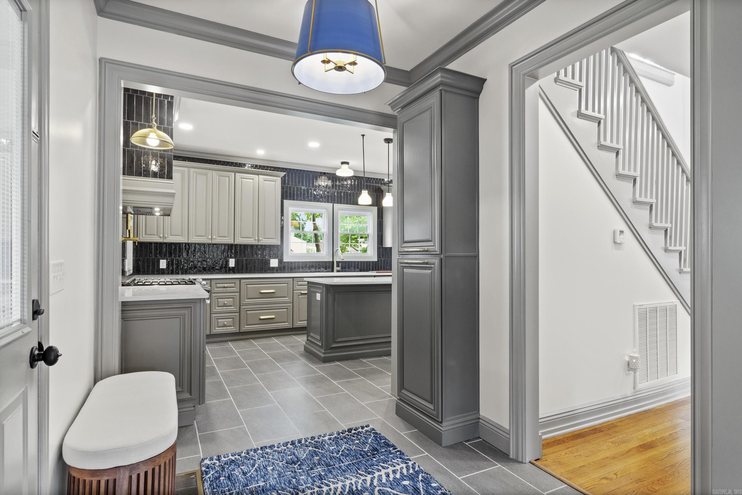 ELDRIDGE PLACE - Residential