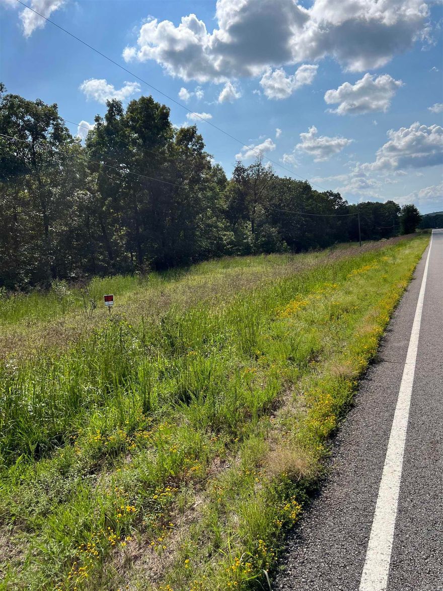 Nice property off The New Road close to Greers Ferry Lake and just 15 minutes to Clinton.  Utilities at the road.  Great place to build. New drive and culvert already in place.