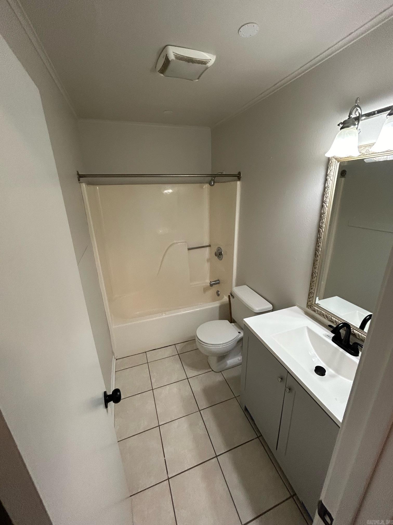 Edge Hill Townhomes - Residential Lease