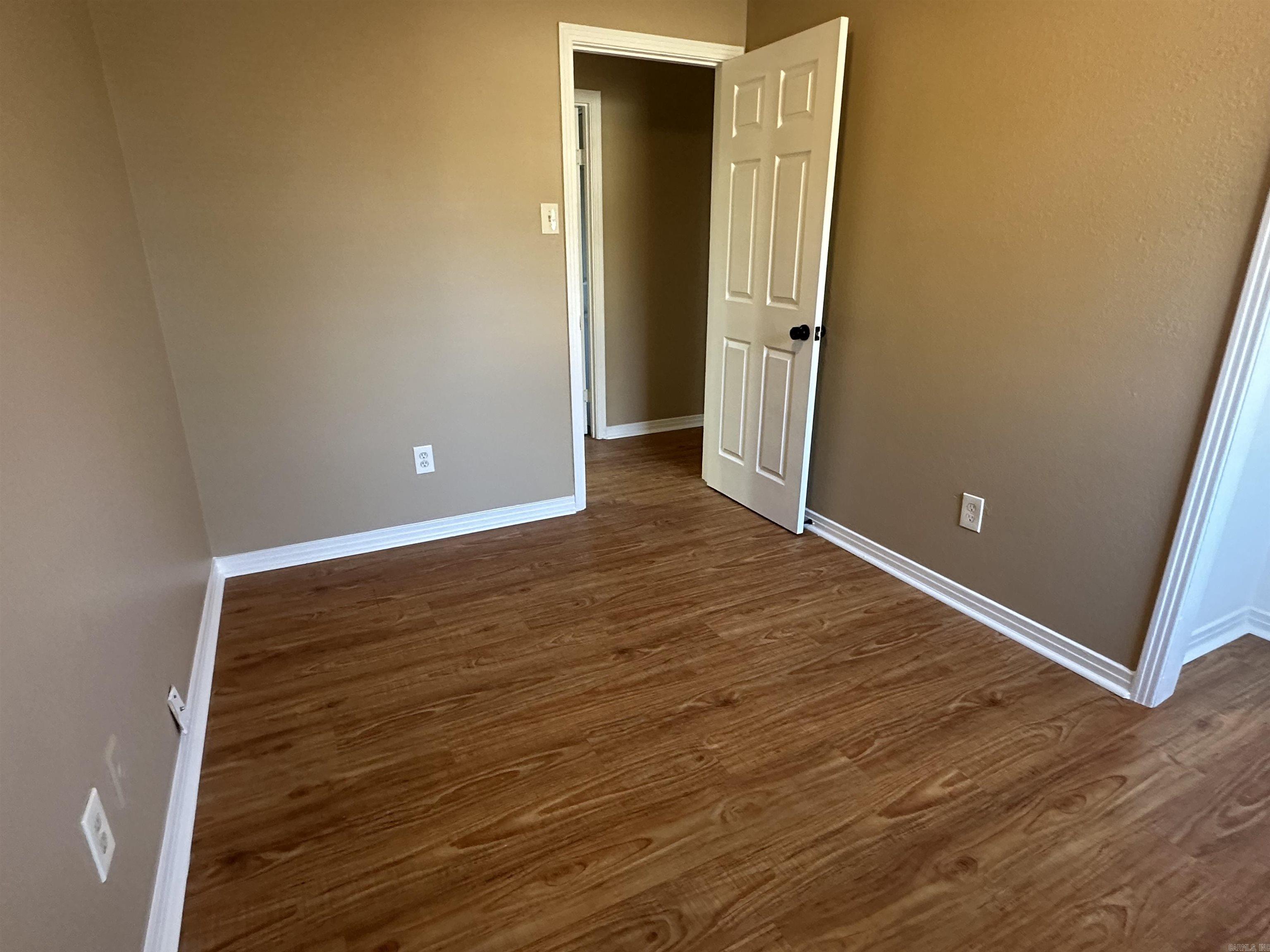 South Gate - Residential Lease