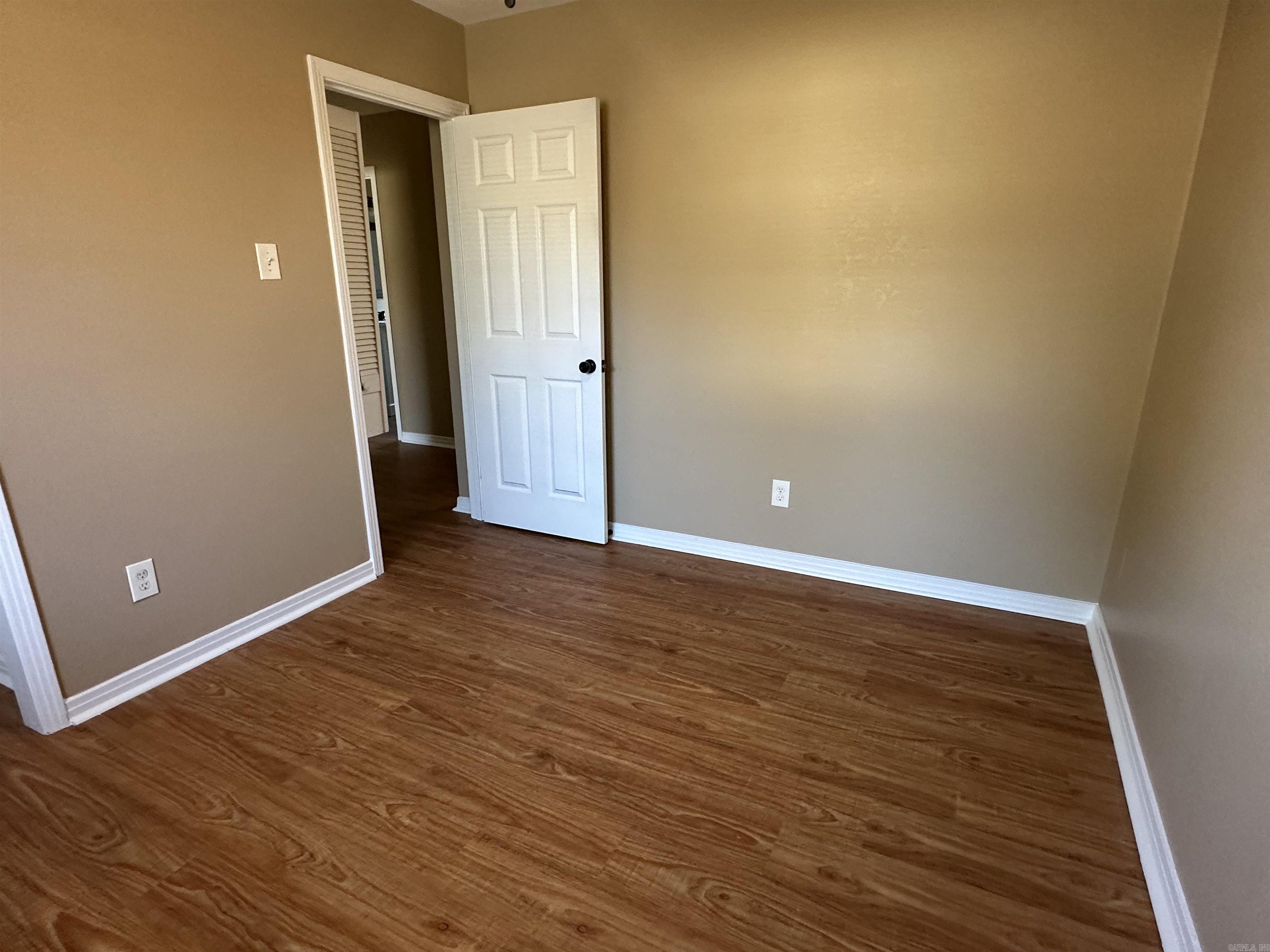 South Gate - Residential Lease