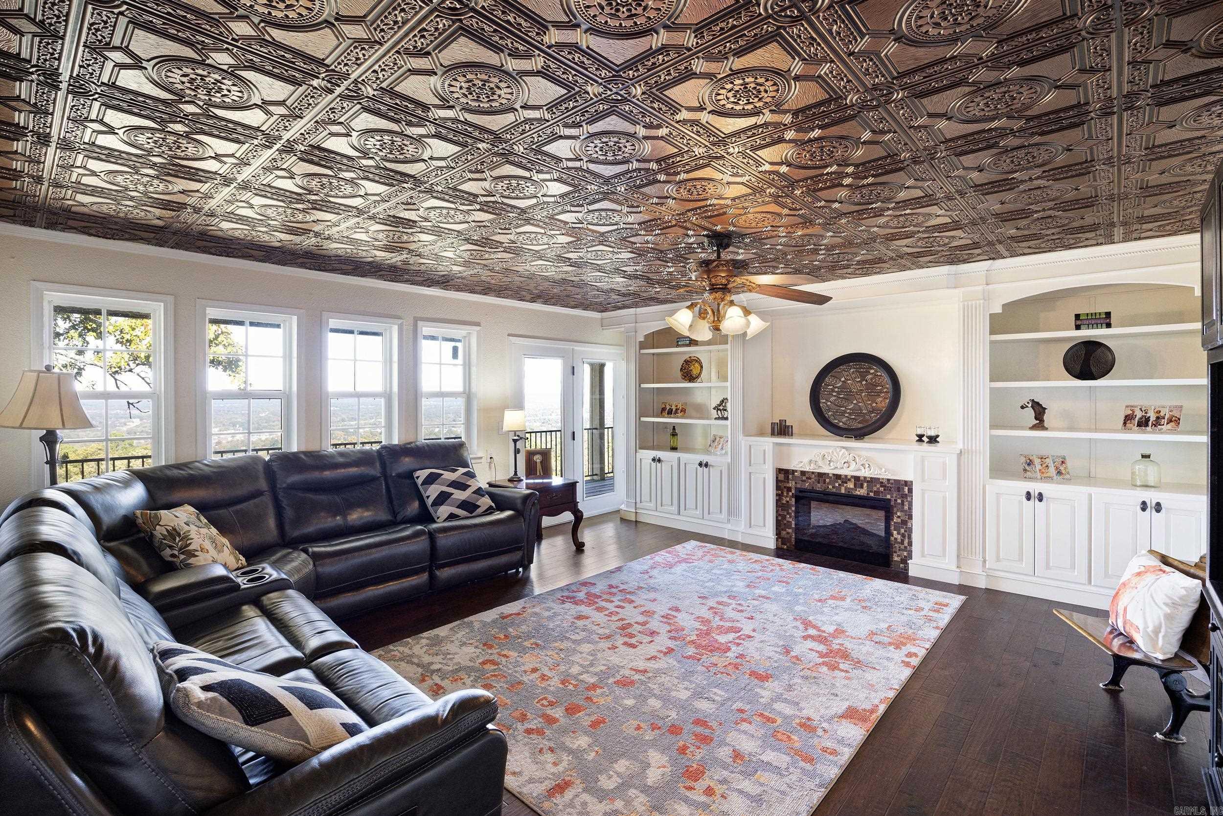 DANVILLE - Residential