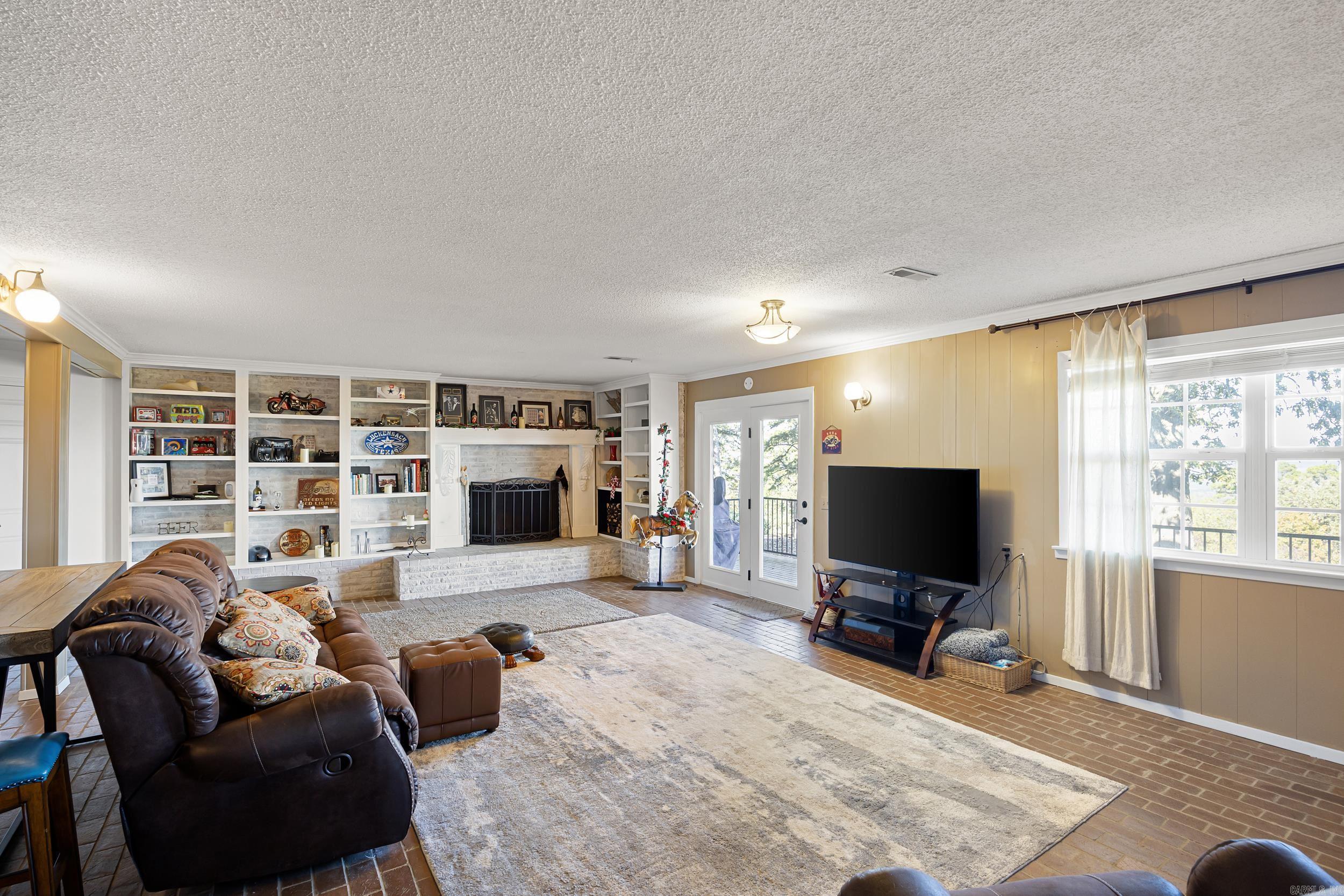 DANVILLE - Residential