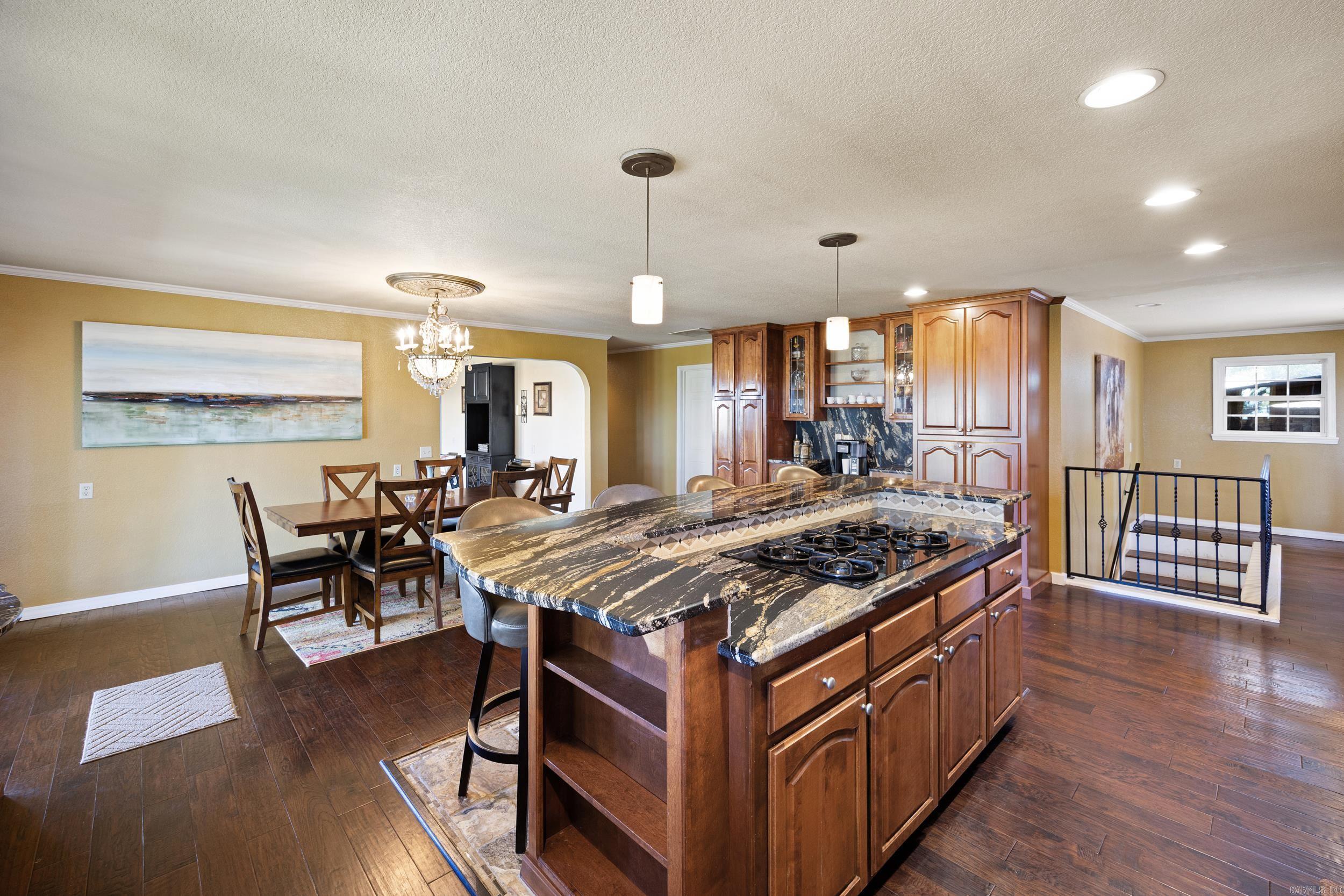 DANVILLE - Residential