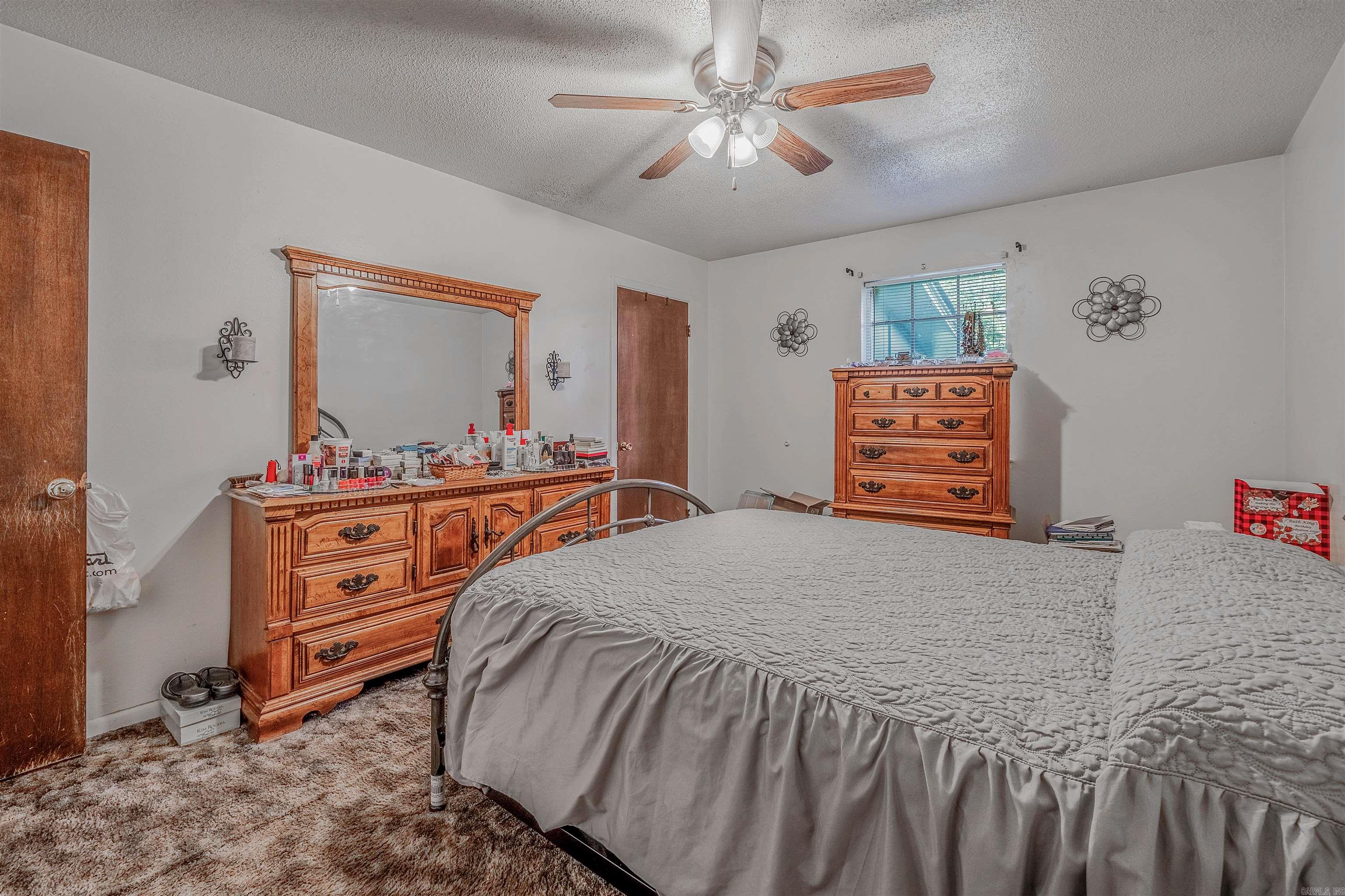 Royal Manor - Residential Income