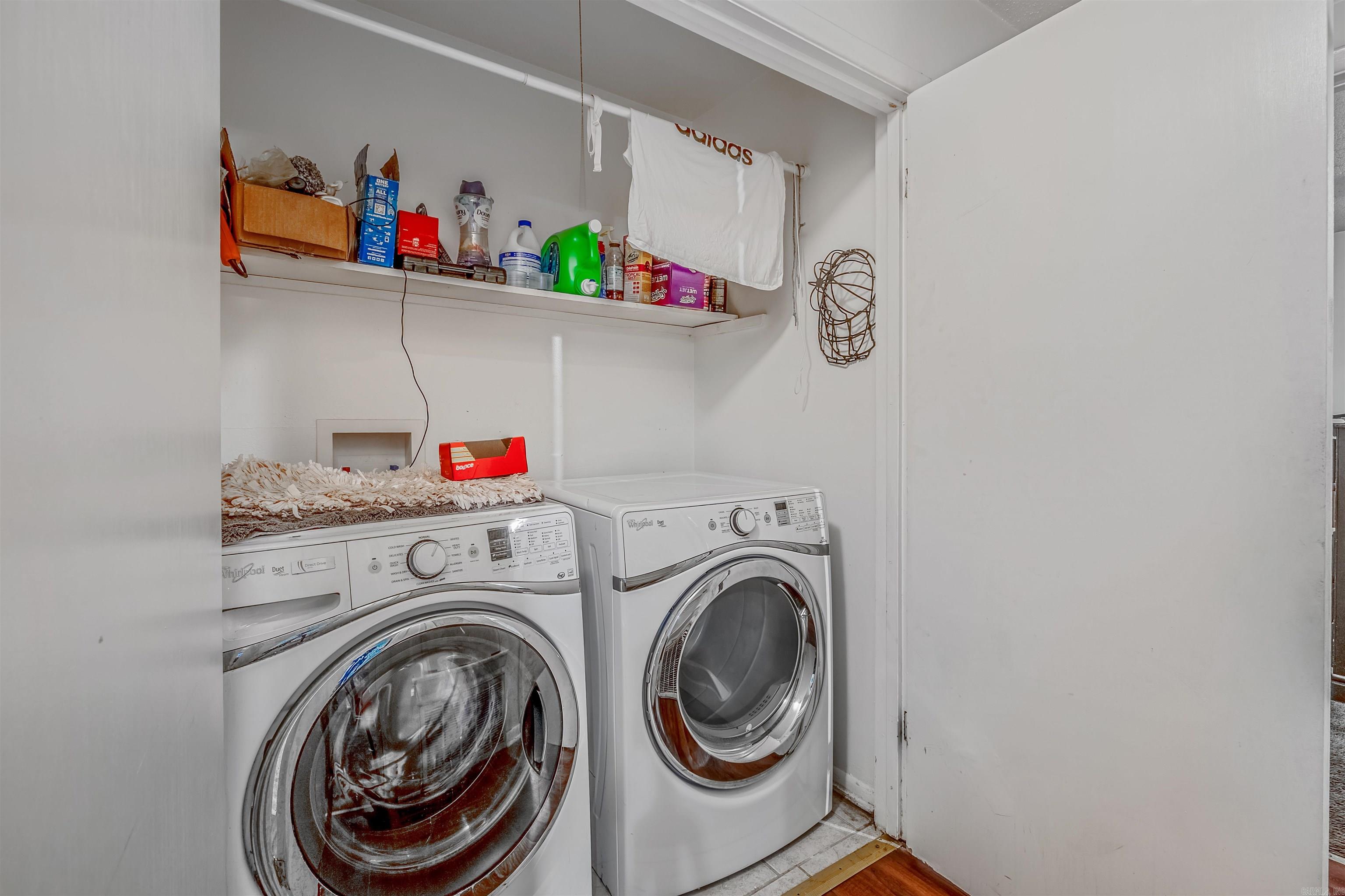 Royal Manor - Residential Income