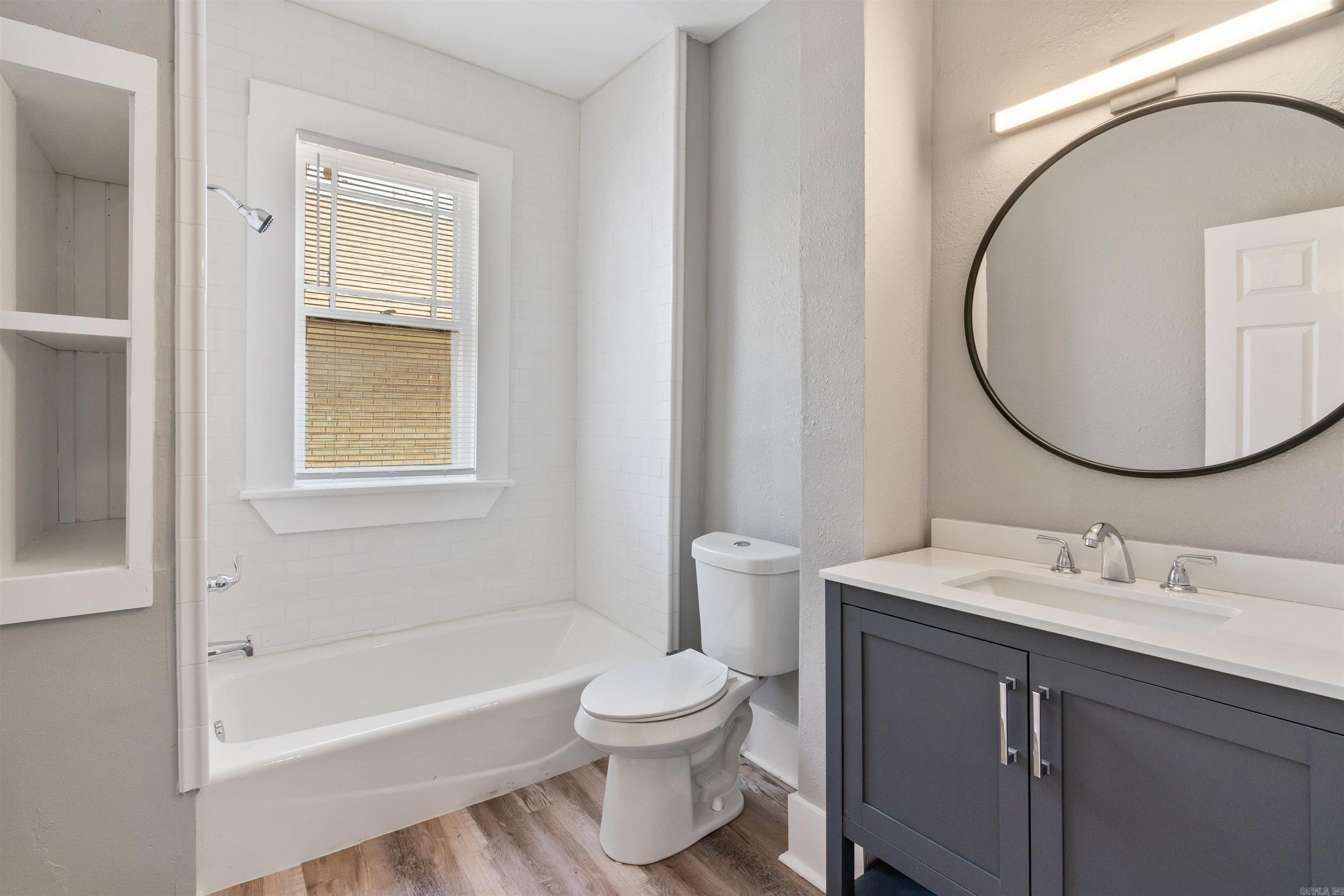 Weldon E Wrights - Residential Lease