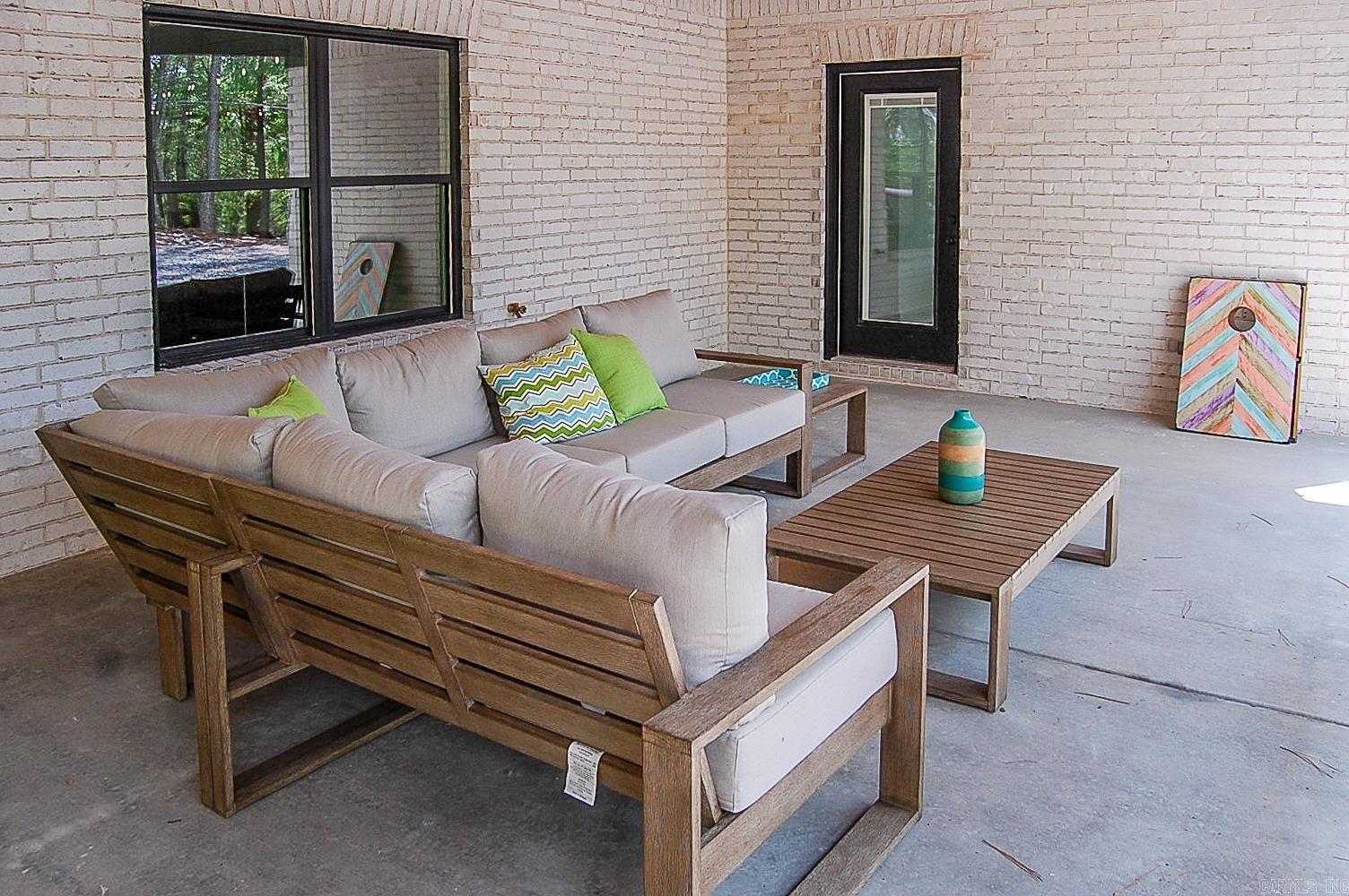 ALTA VISTA - Residential