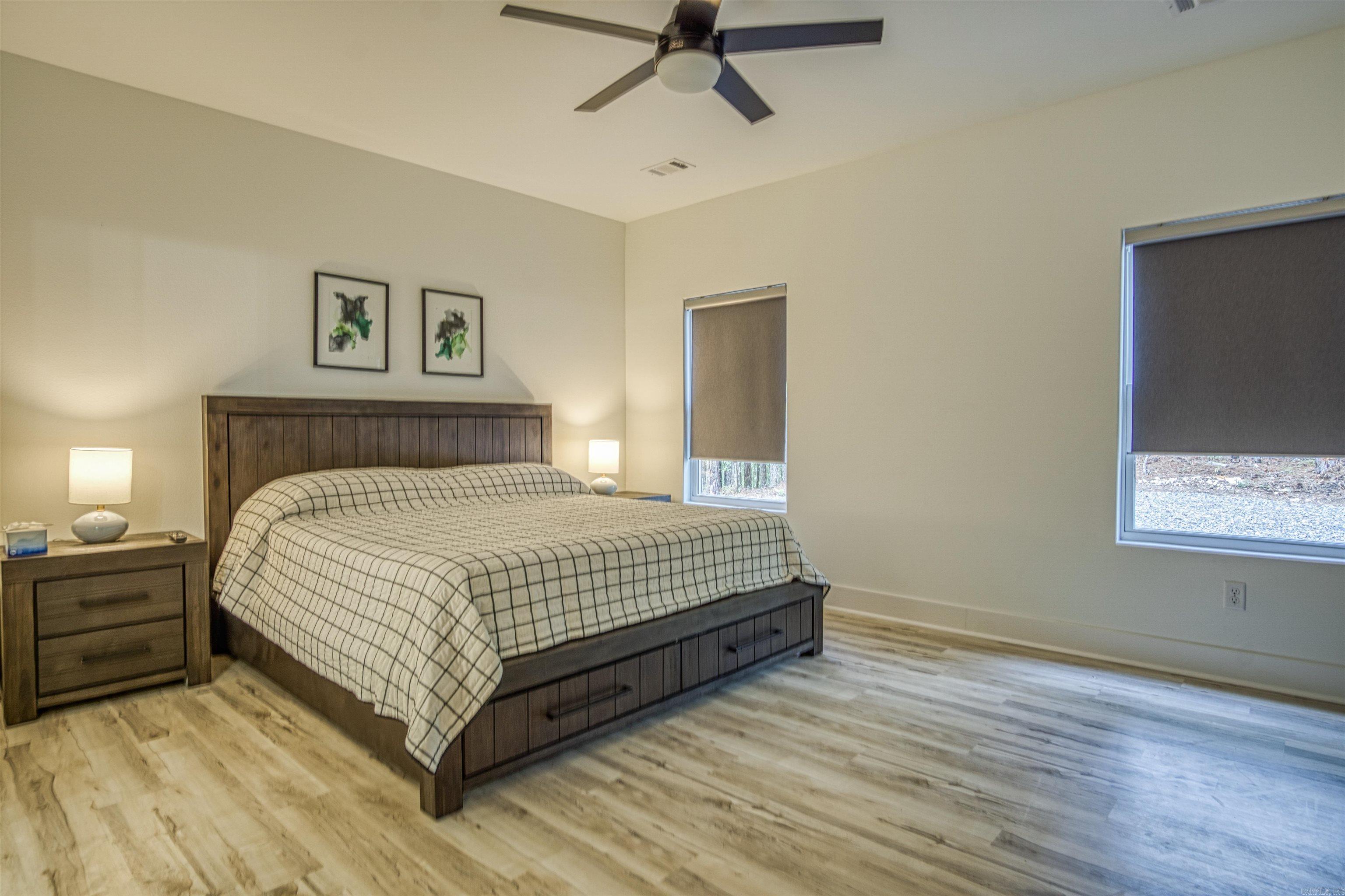 ALTA VISTA - Residential