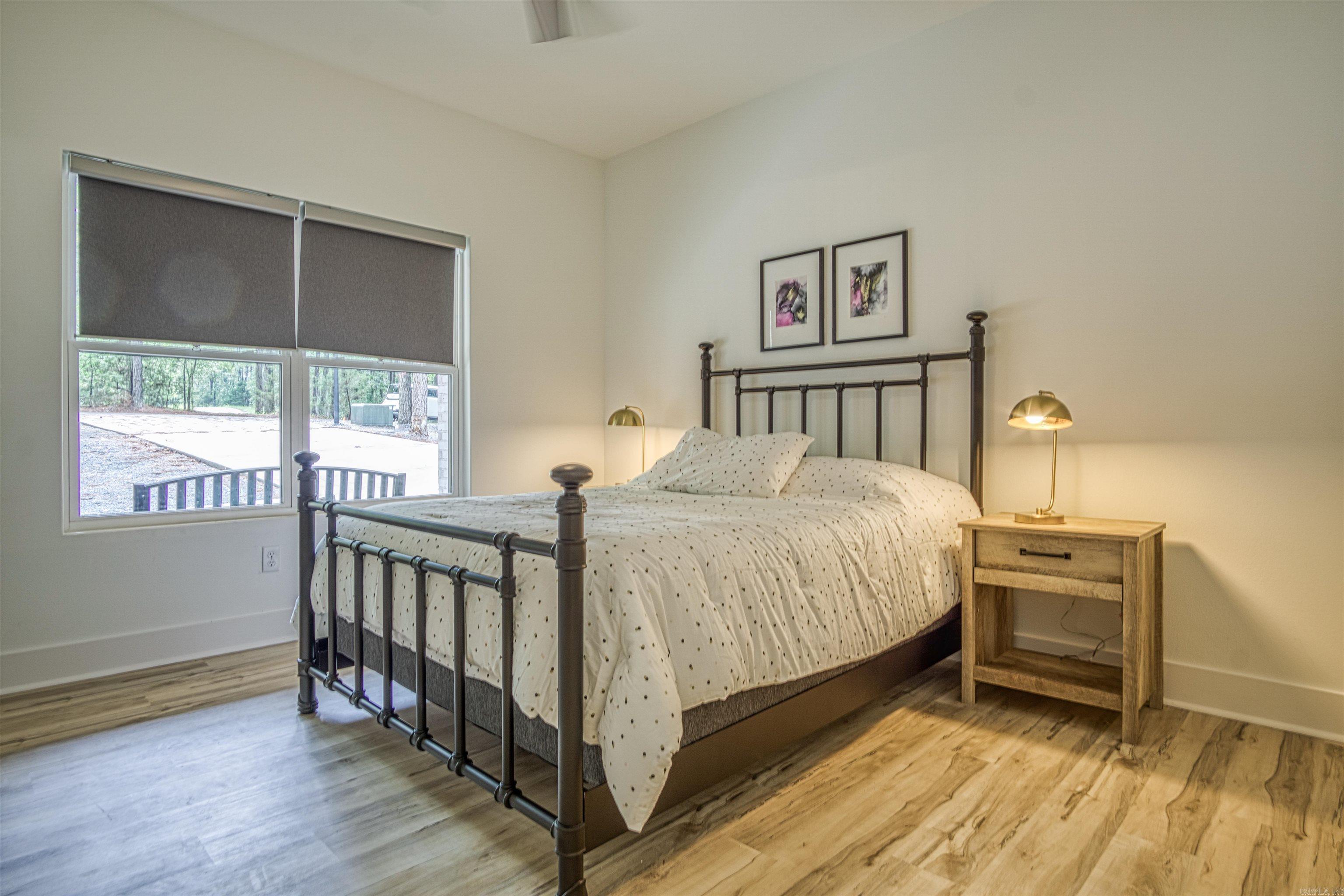 ALTA VISTA - Residential