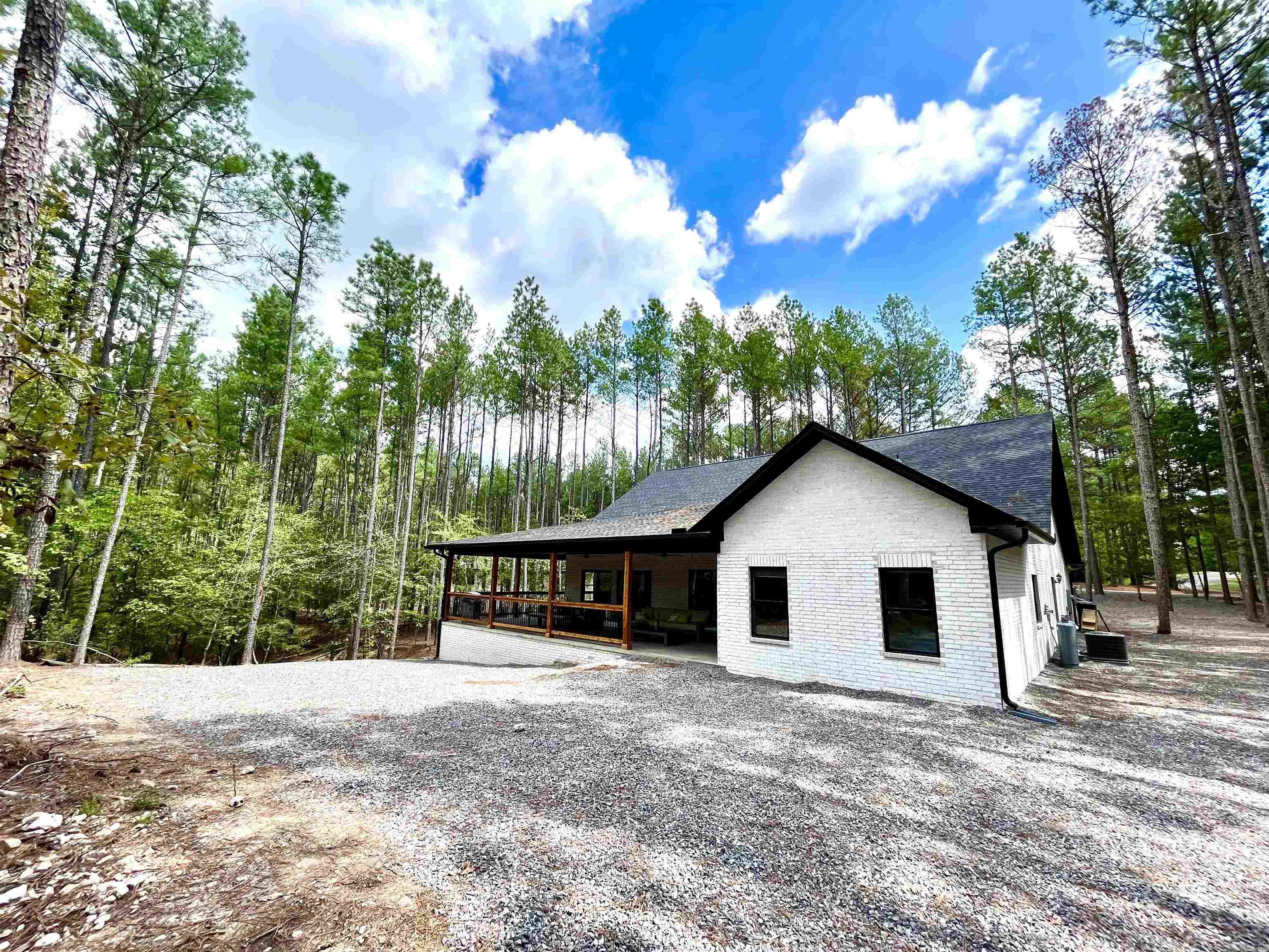 ALTA VISTA - Residential