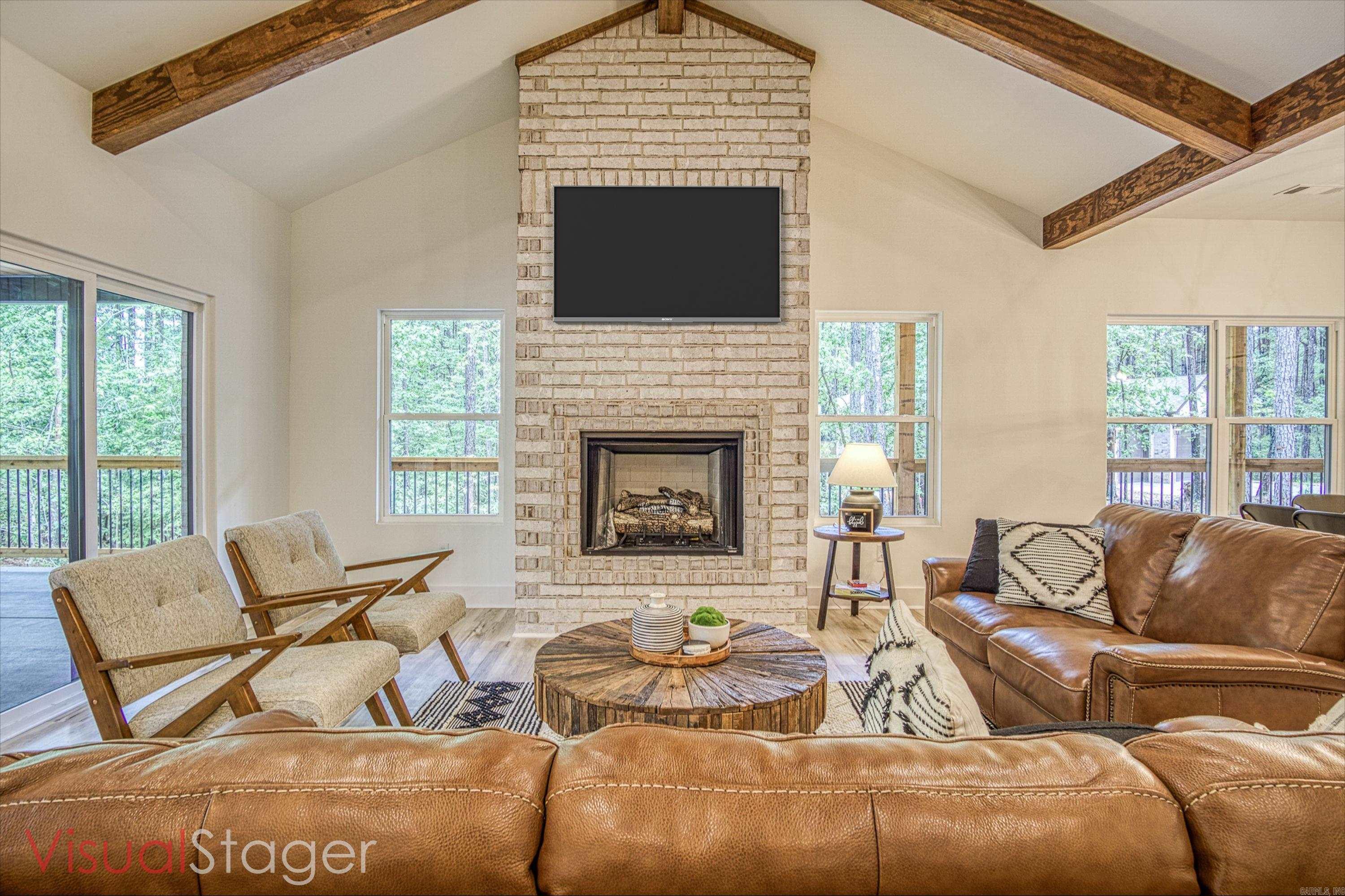 ALTA VISTA - Residential