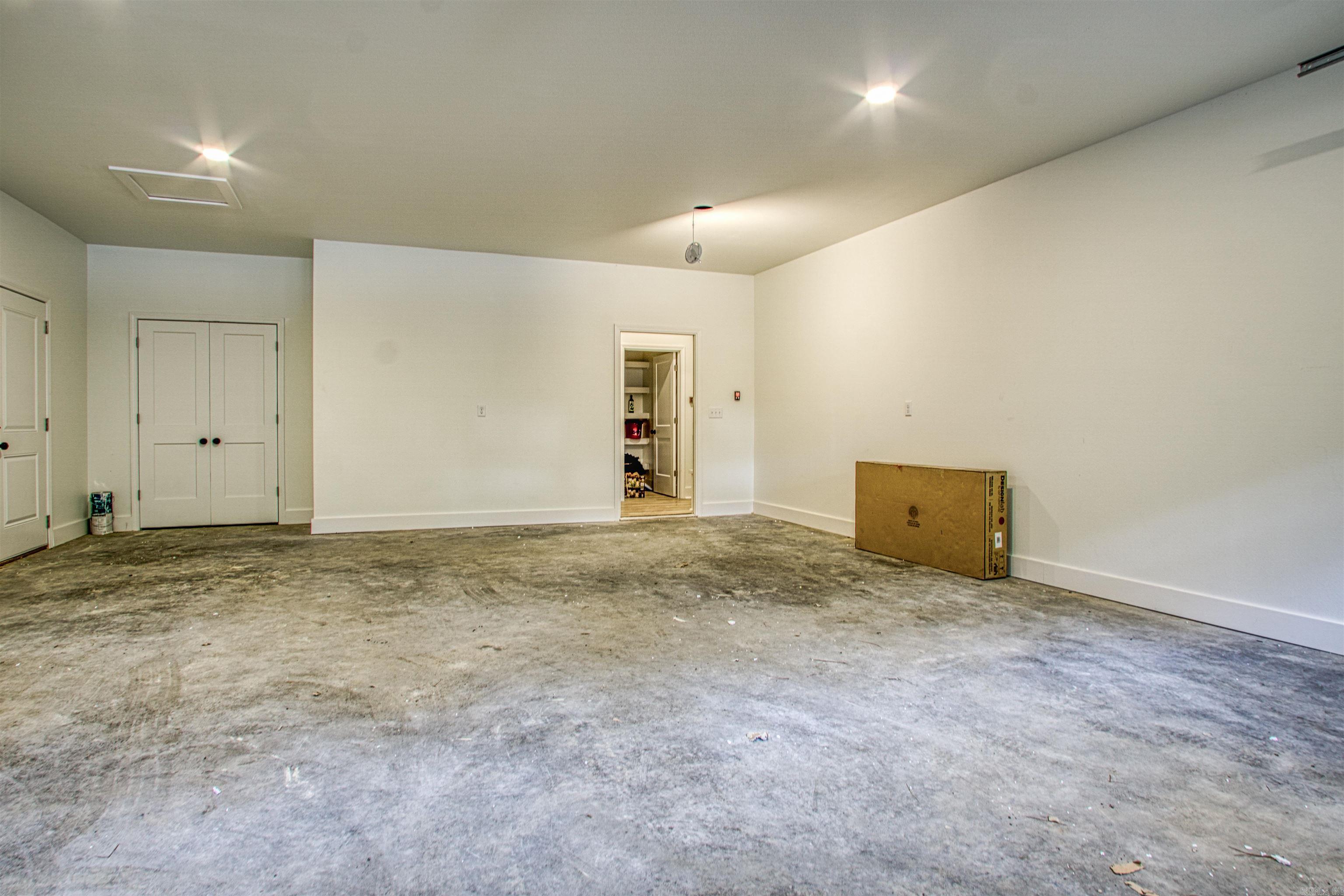 ALTA VISTA - Residential