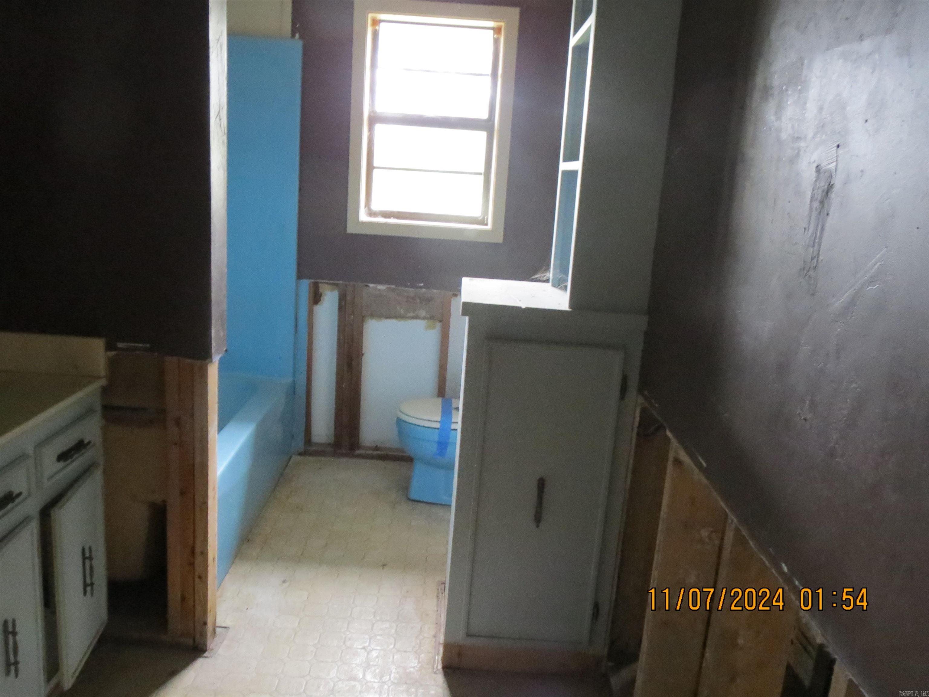 CHATHAM ACRES OUTSIDE - Residential