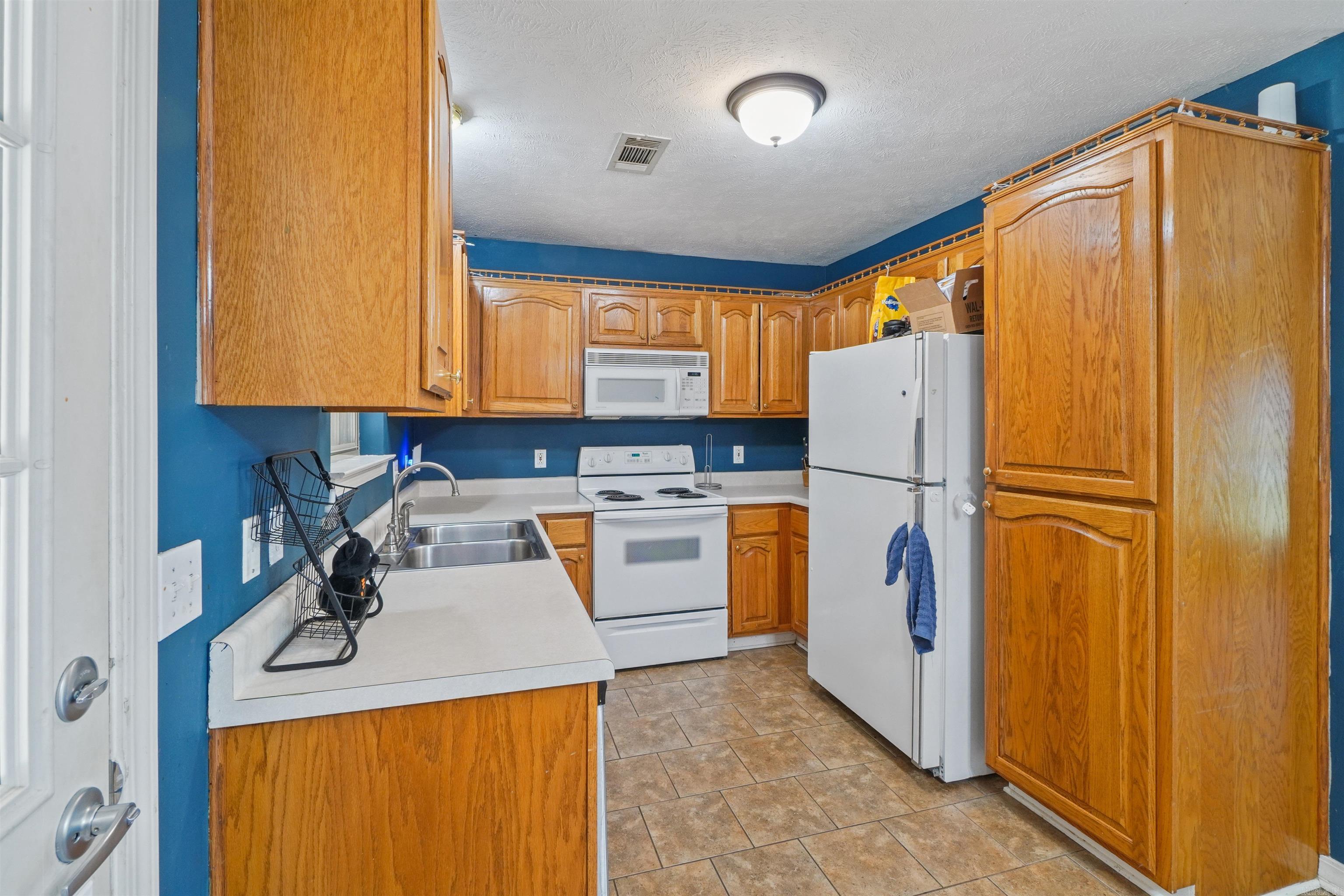 NORTH GATE - Residential