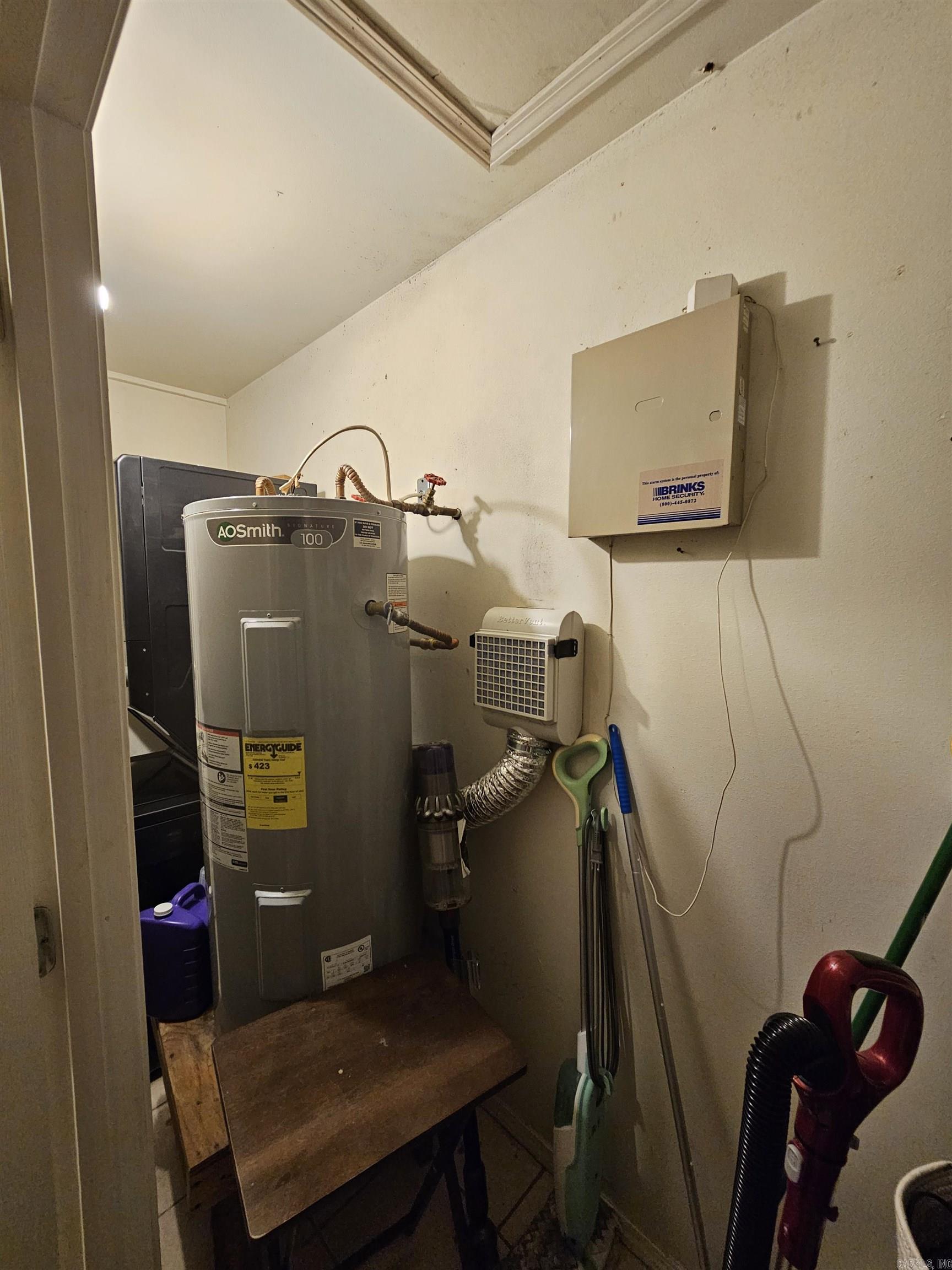 RAY LEE JR 4TH SUB DIV - Residential