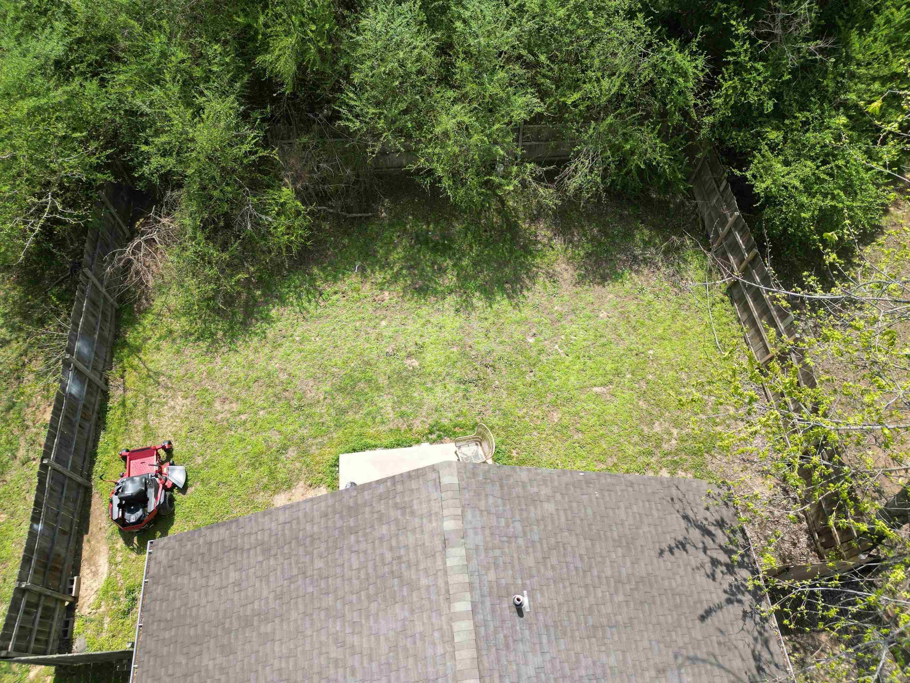 RAY LEE JR 4TH SUB DIV - Residential