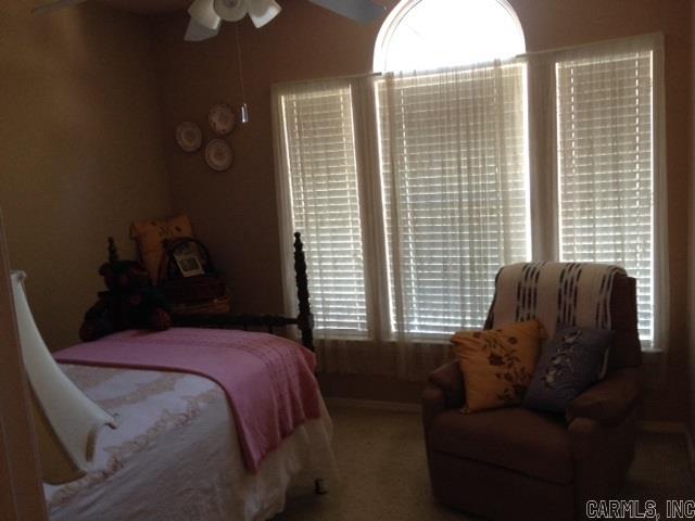 CHERRY CREEK - Residential