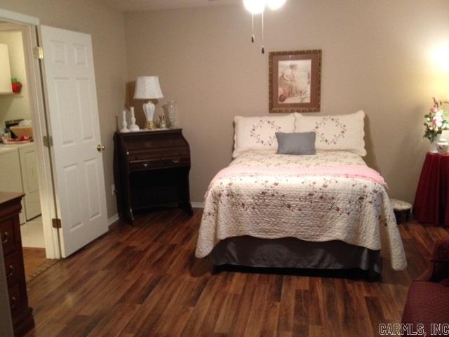 CHERRY CREEK - Residential