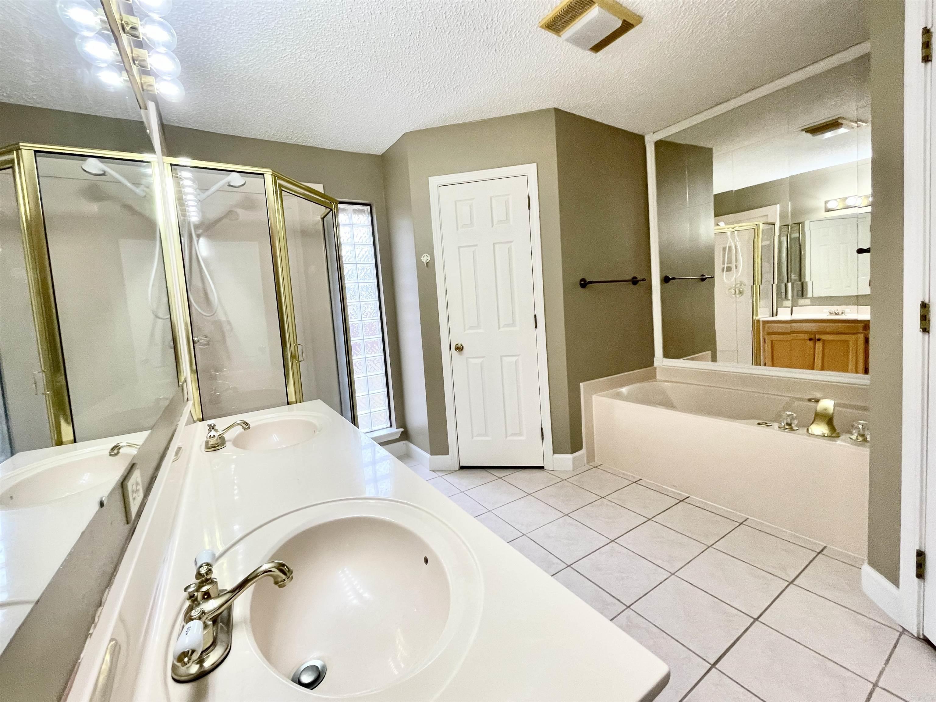 WATERSIDE ADDN - Residential