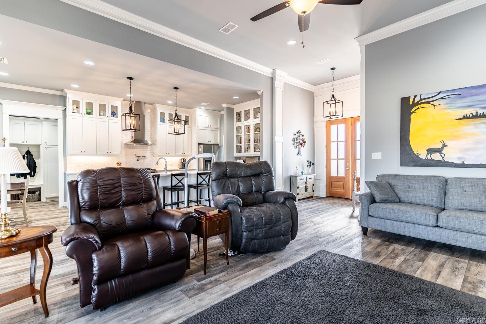 Mound Lake - Residential