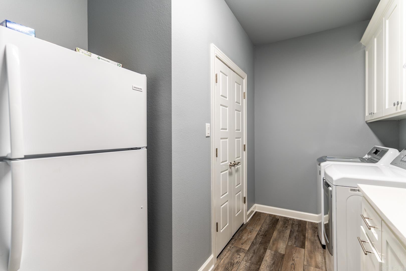 Mound Lake - Residential