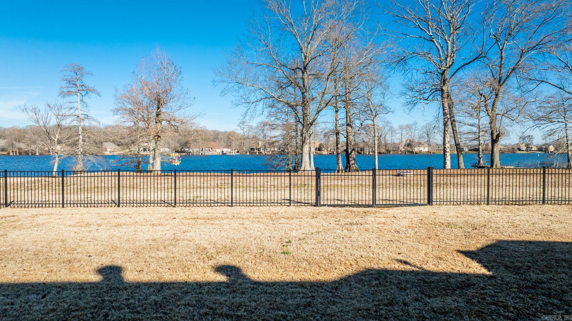 Mound Lake - Residential