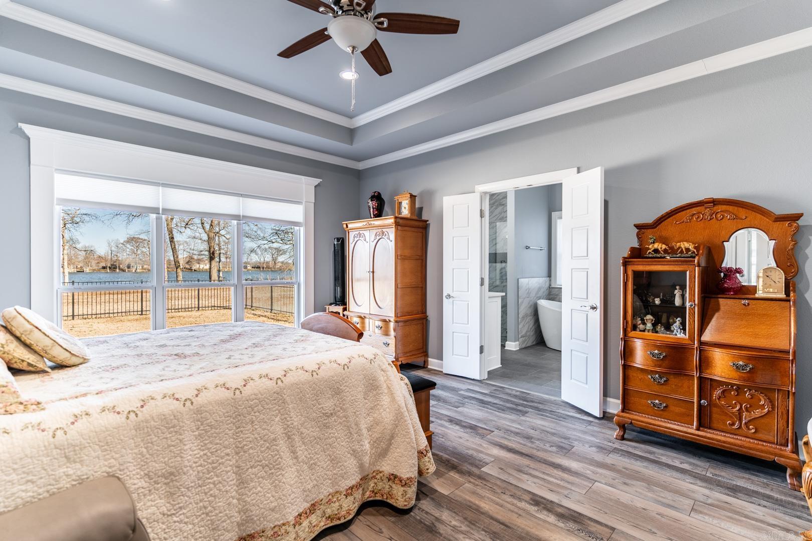 Mound Lake - Residential