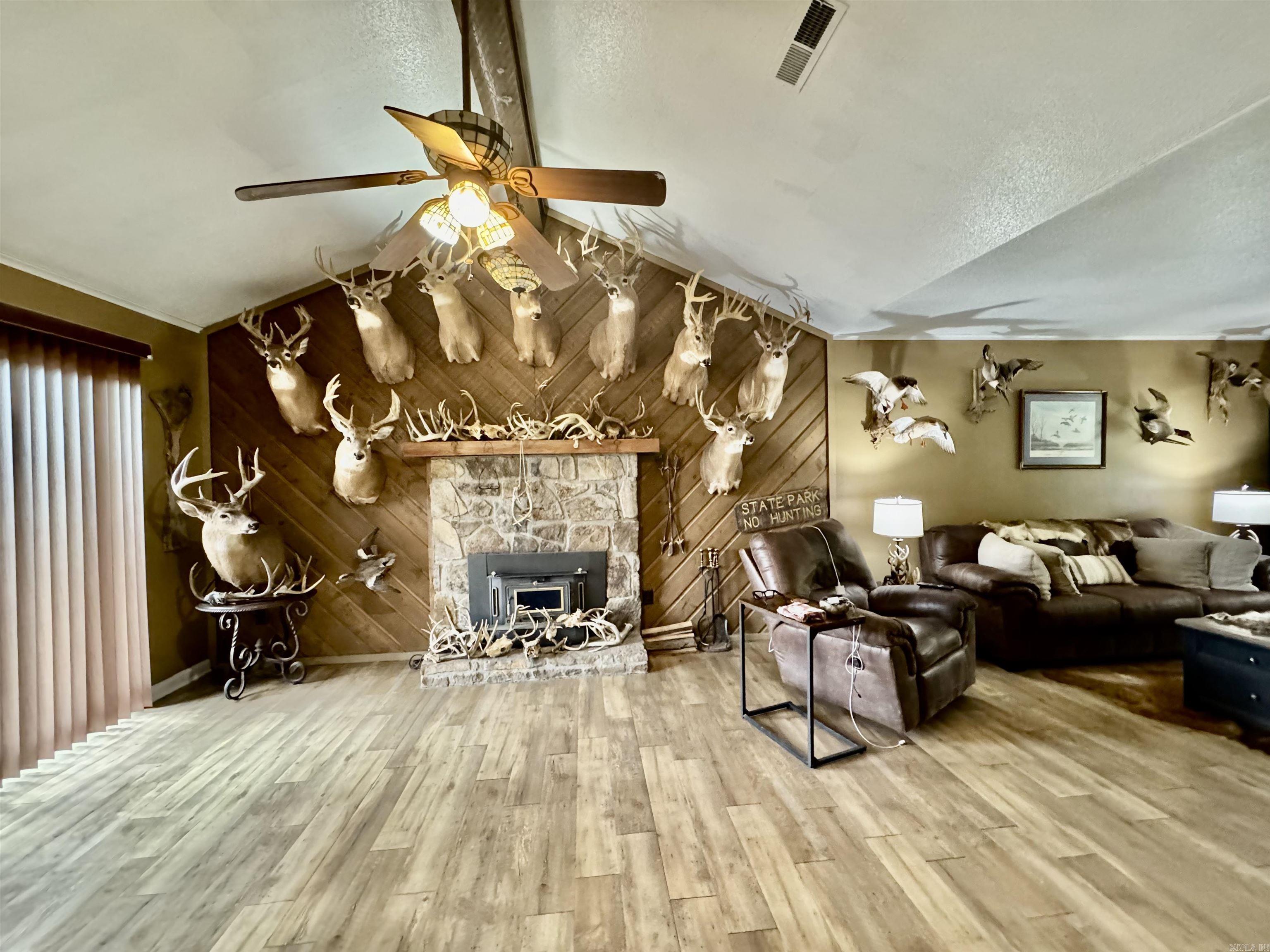 Floyds - Residential