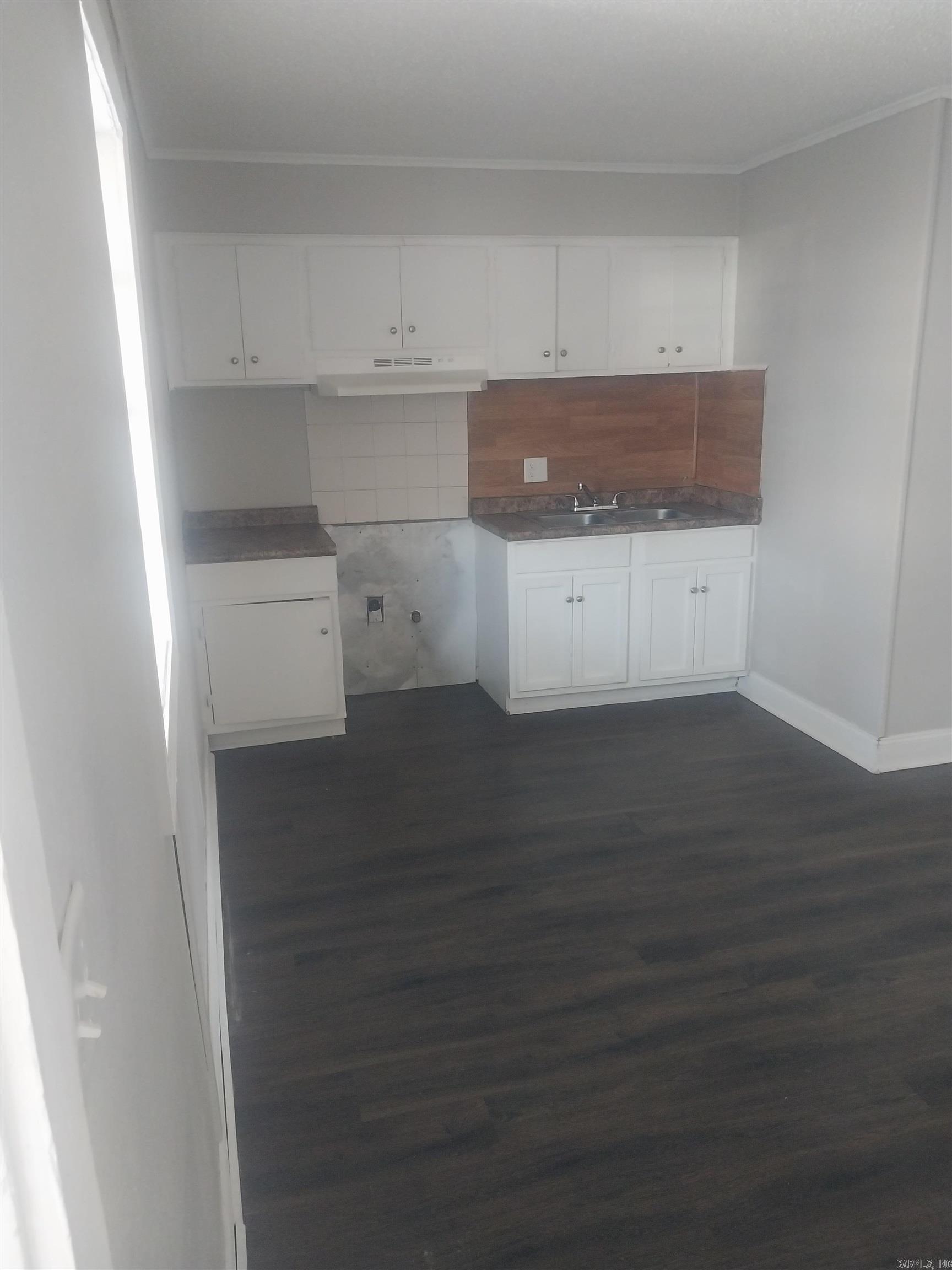 Murphy Holman - Residential Lease