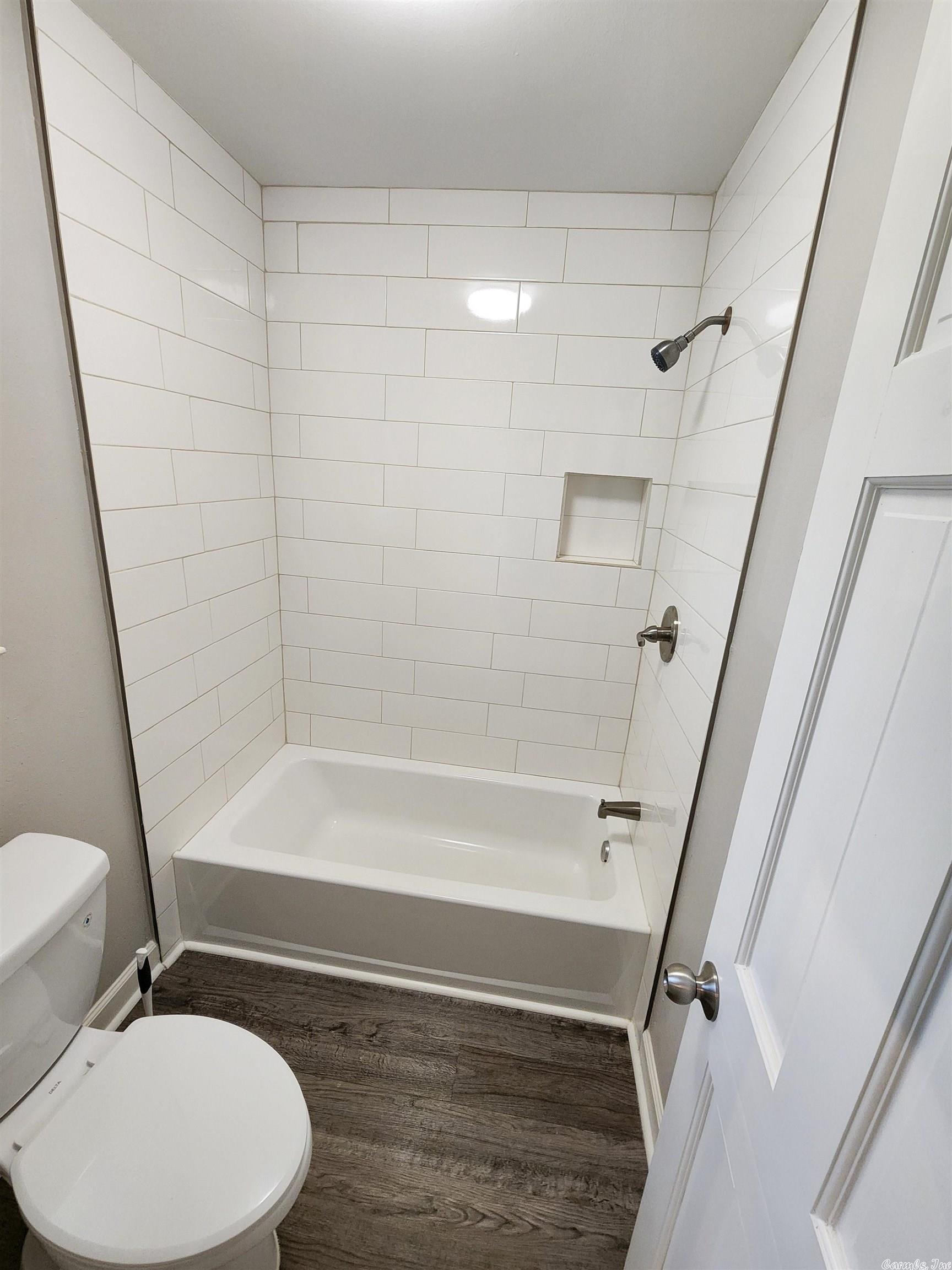 St Charles Add - Residential Lease