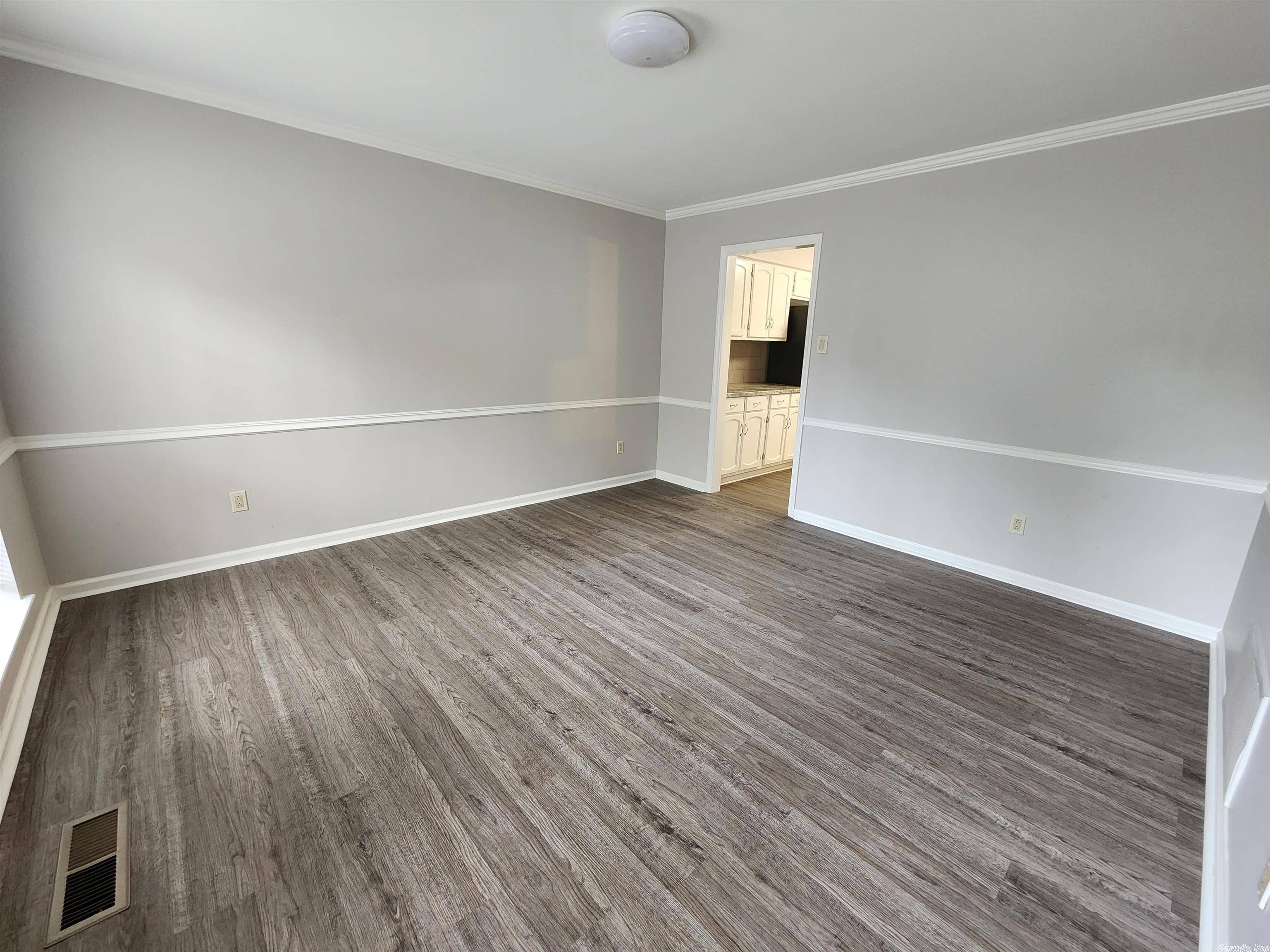 St Charles Add - Residential Lease