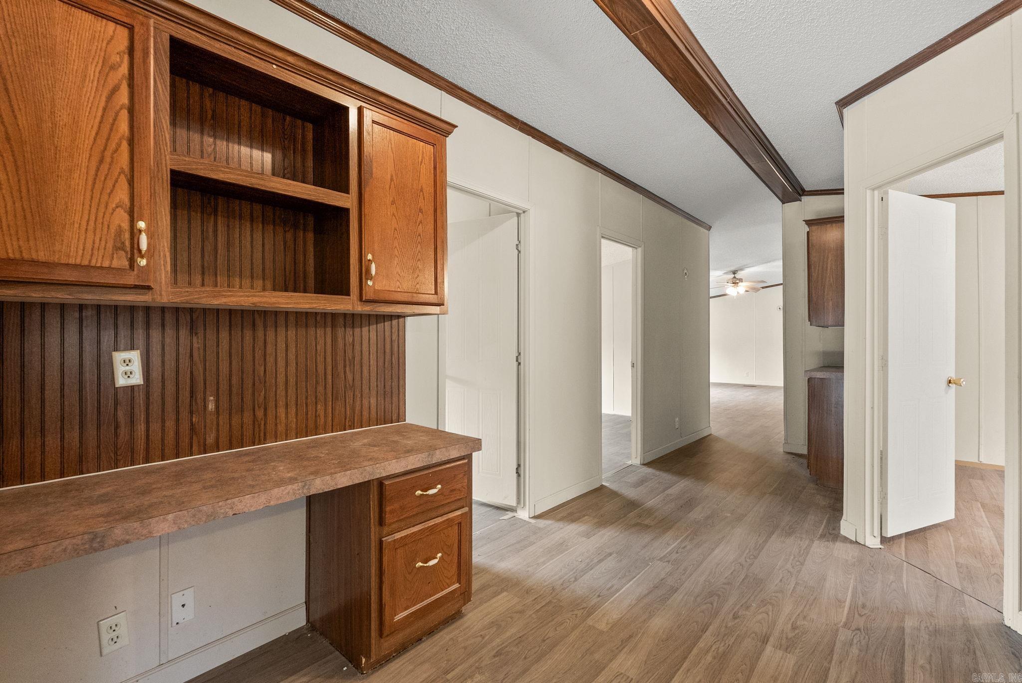 HOLLAND HILLS - Residential